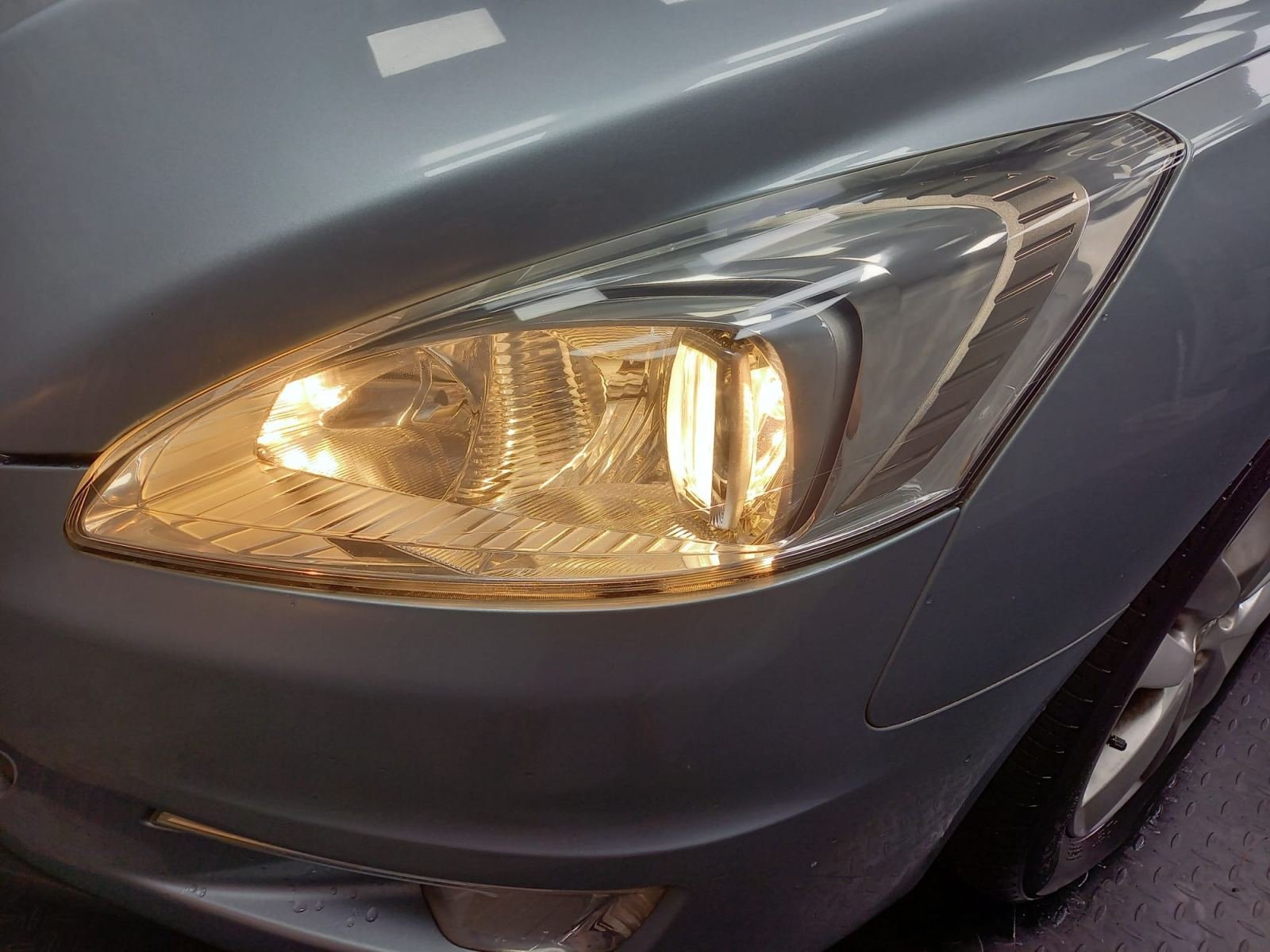 PEUGEOT 508 SW 19