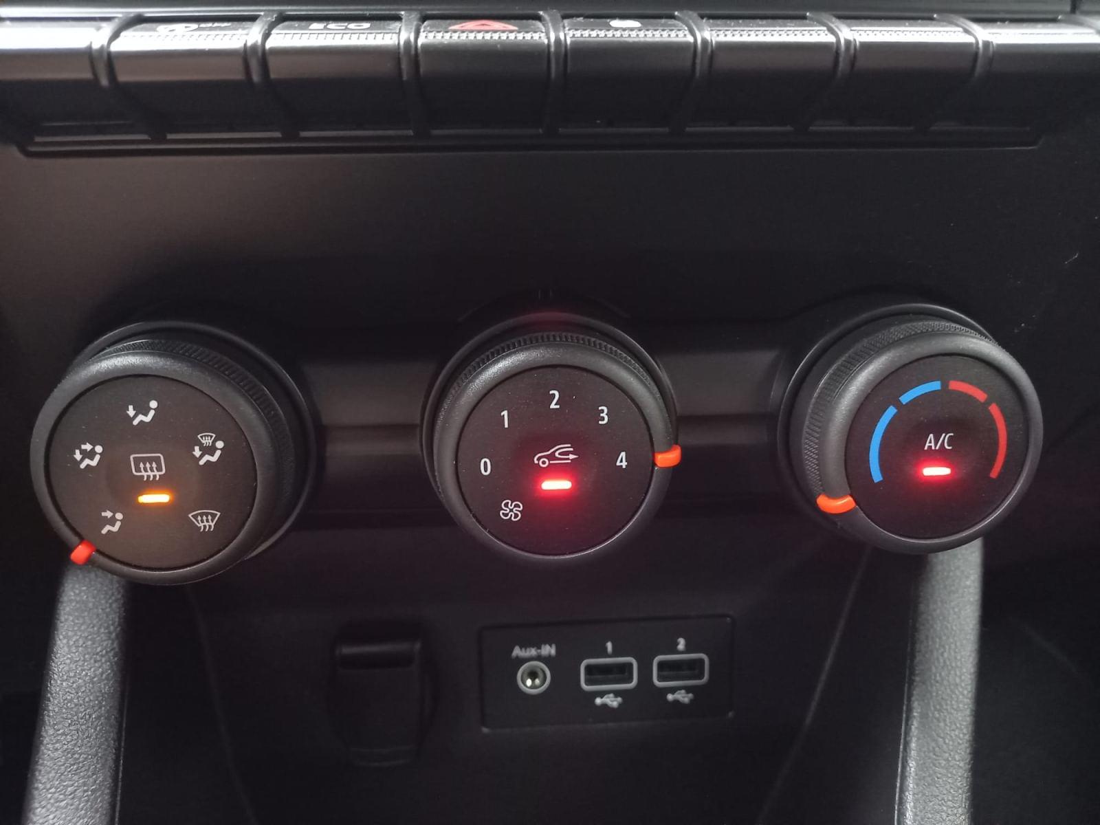RENAULT CLIO BUSINESS BLUE DCI 74KW (100CV) 21