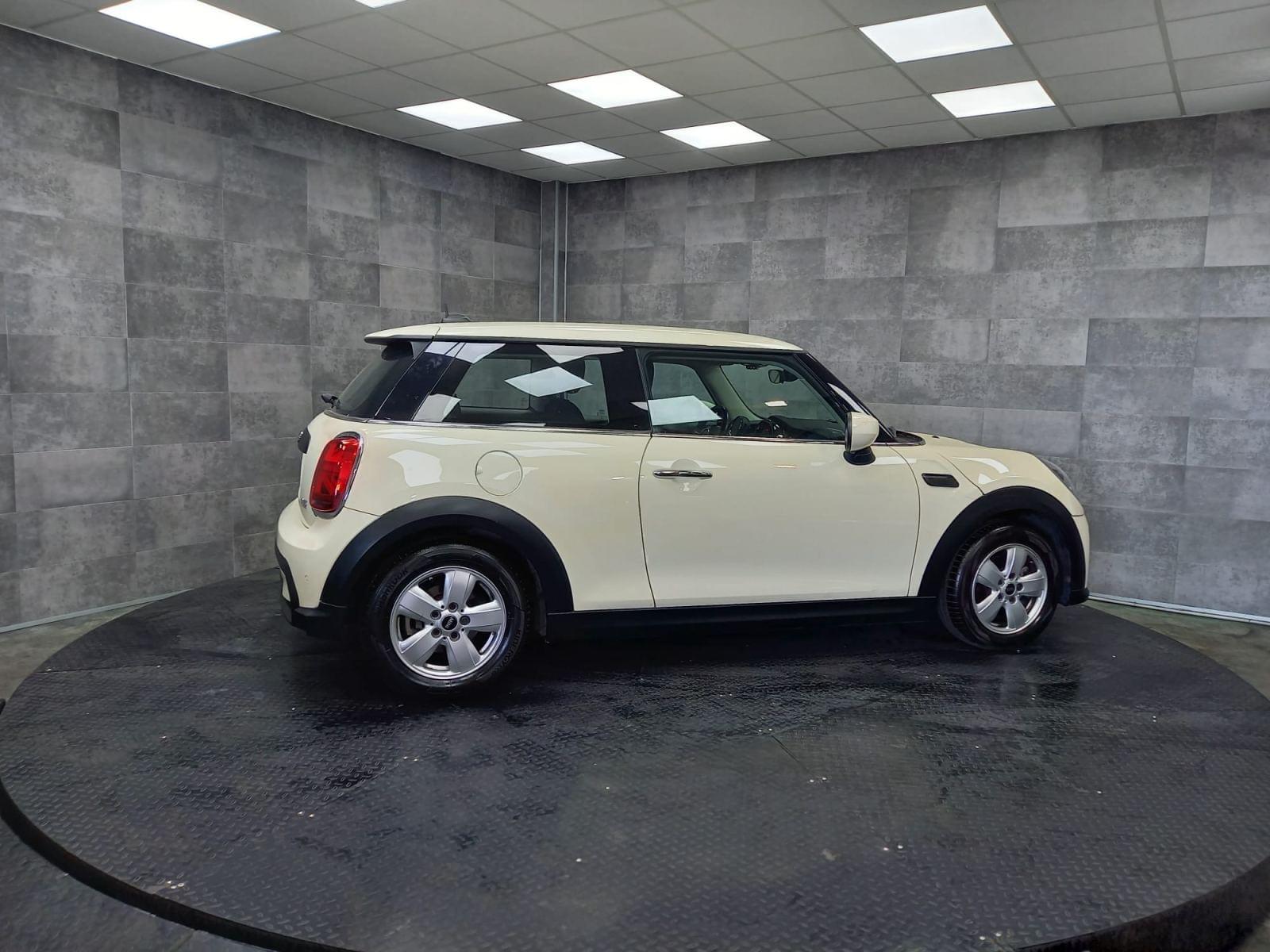 MINI MINI ONE 3P 4
