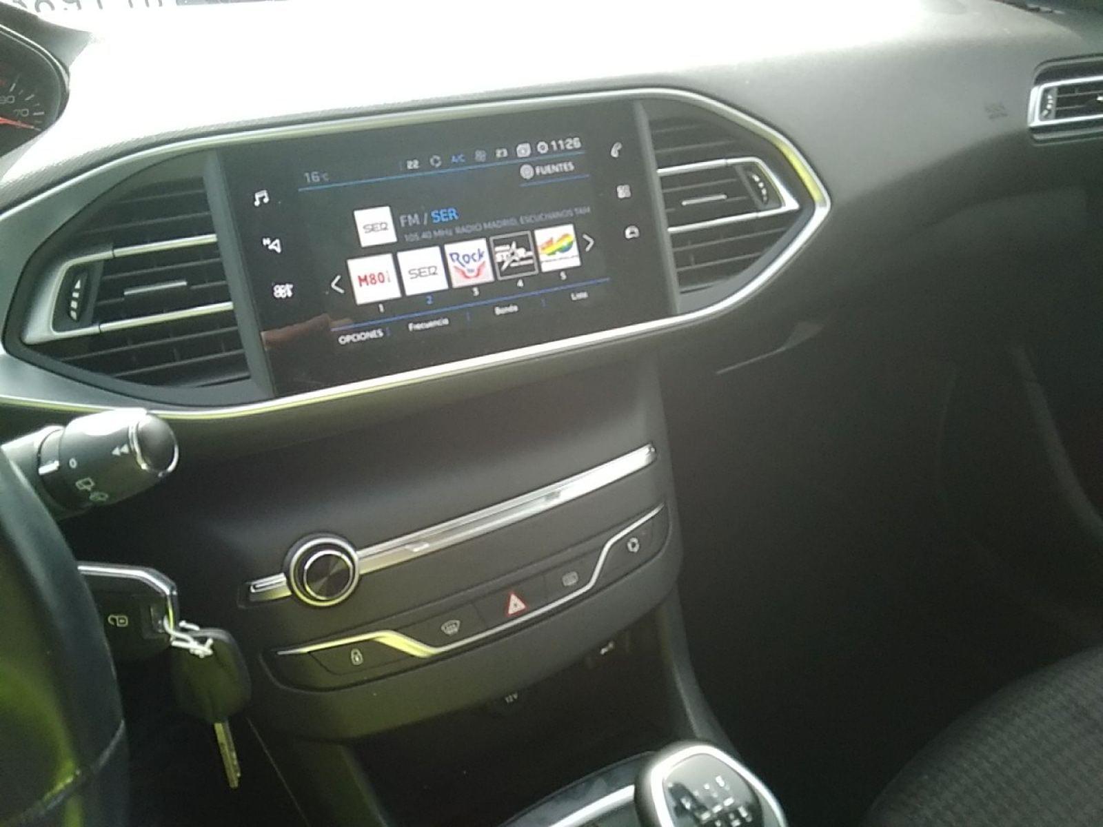 PEUGEOT 308 SW Style BlueHDi 130 S&S 8 