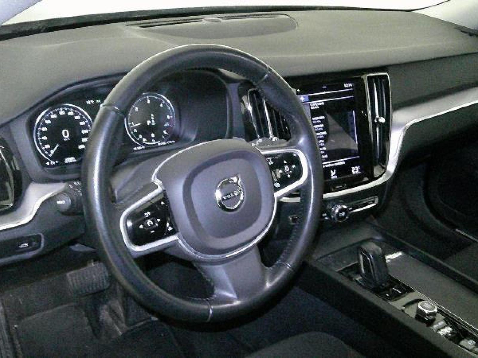 VOLVO V60 CROSS COUNTRY 2.0 B4 AWD AUTO 6 