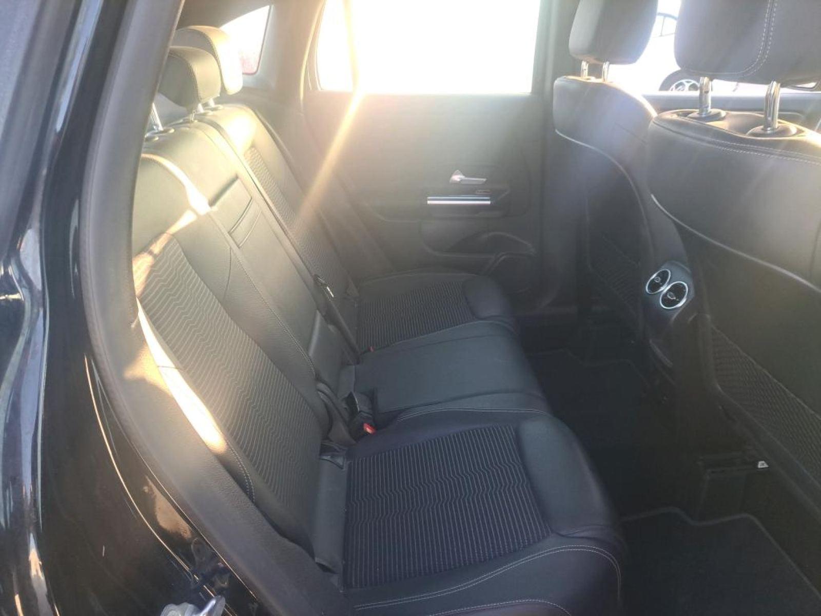 MERCEDES CLASE GLA 250 E 220 CV 8