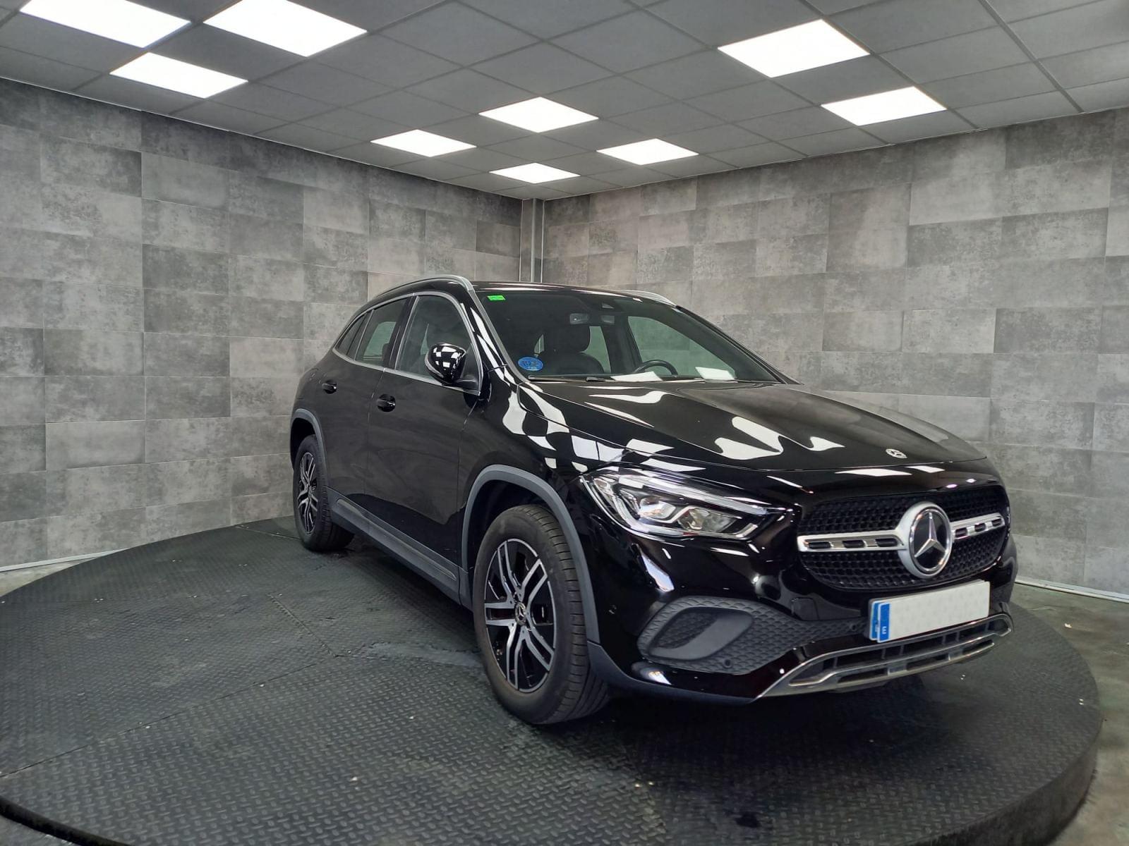 MERCEDES CLASE GLA 250 E 220 CV 3