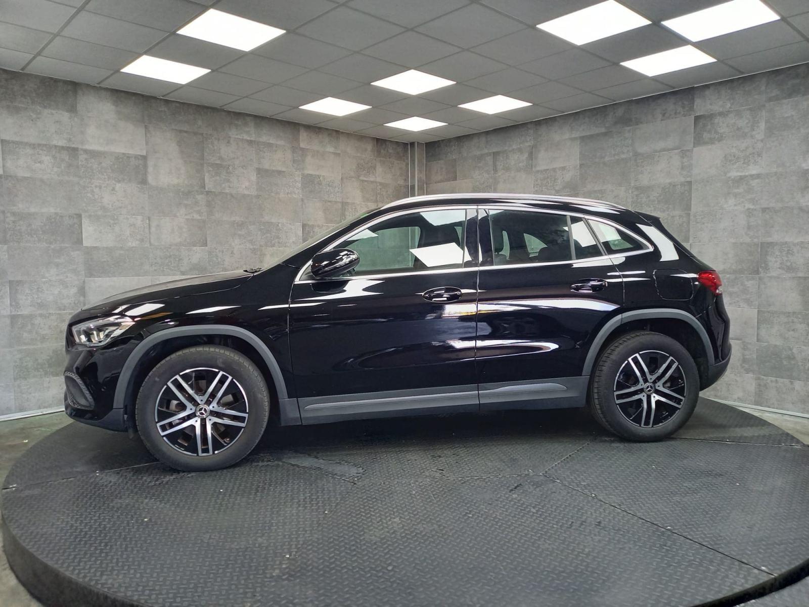 MERCEDES CLASE GLA 250 E 220 CV 8