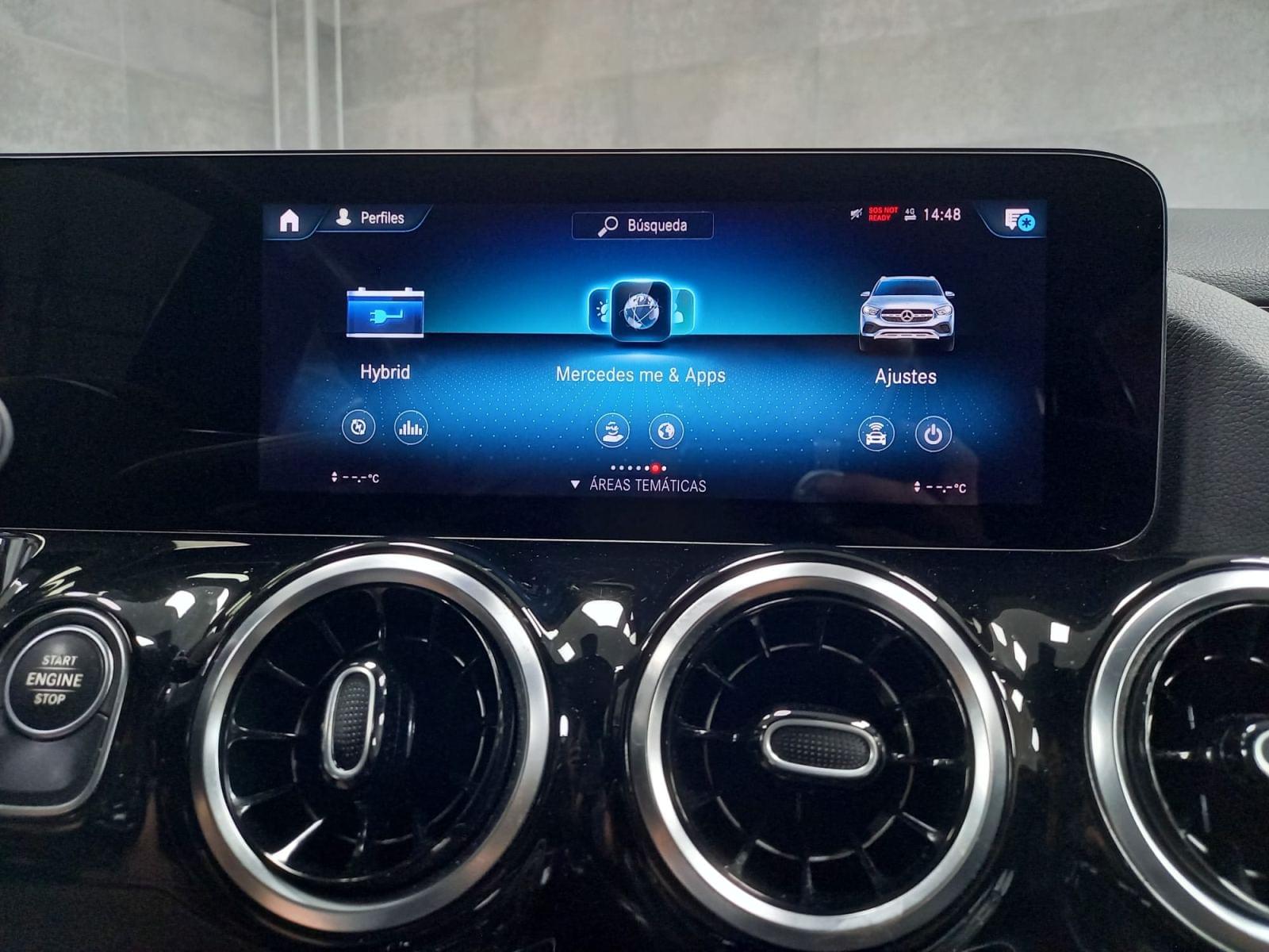 MERCEDES CLASE GLA 250 E 220 CV 29