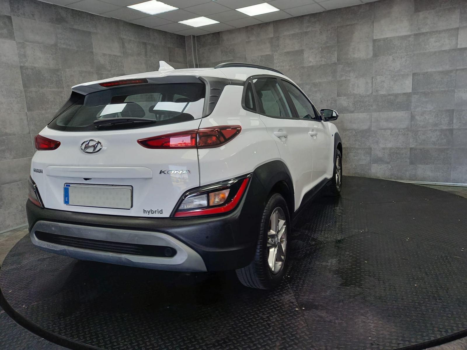 HYUNDAI KONA todoterreno 1.6 CRDI 136CV 48V Maxx 4X2 5 