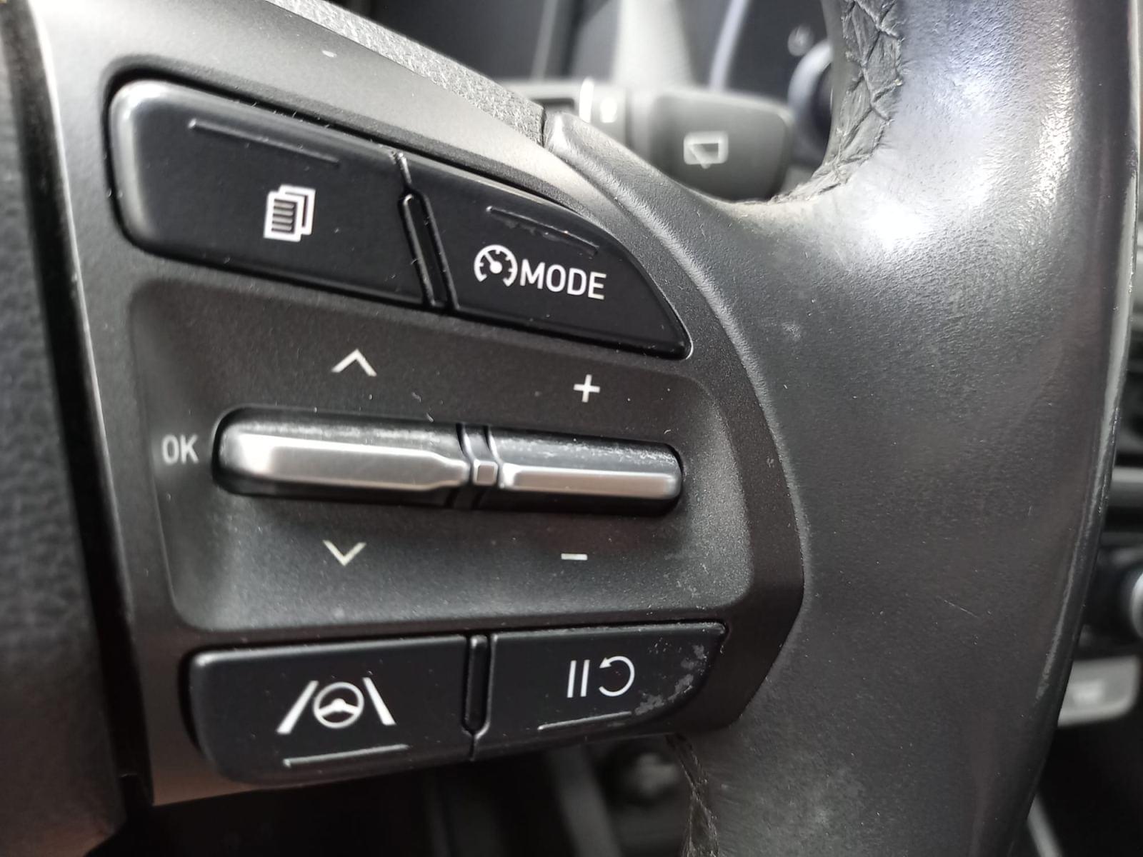 HYUNDAI KONA todoterreno 1.6 CRDI 136CV 48V Maxx 4X2 17 