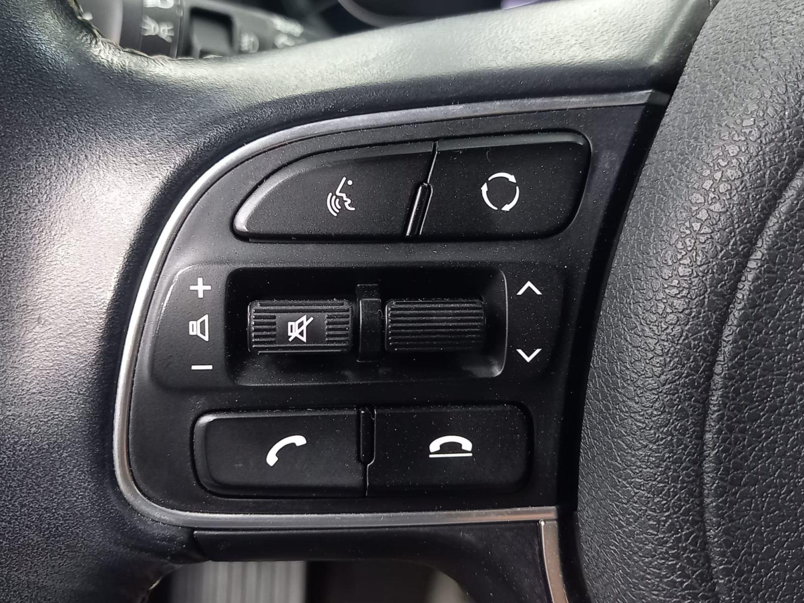 KIA NIRO 1.6 GDi HEV 104kW (141CV) Concept 28