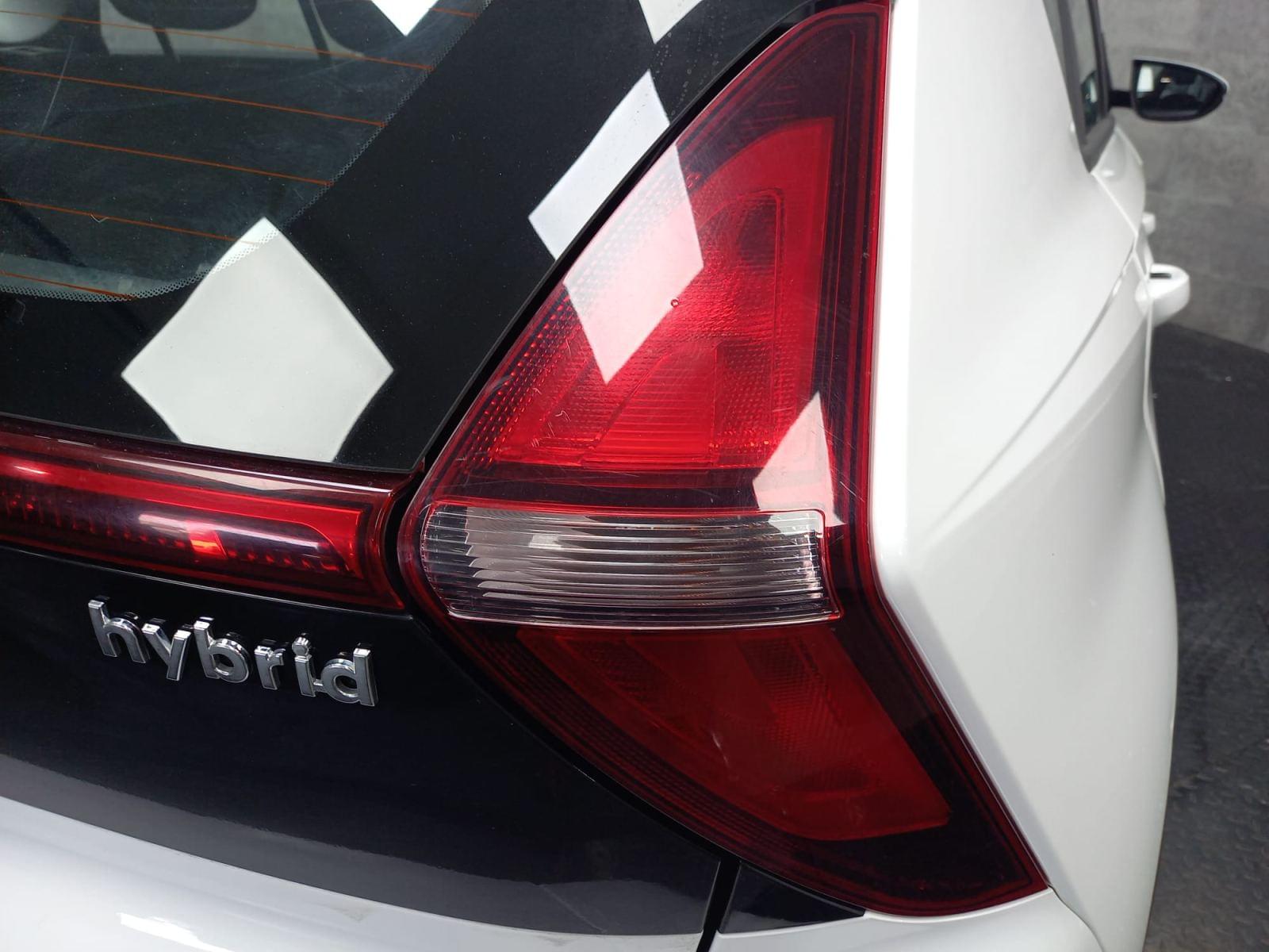 HYUNDAI BAYON 1.0 TGDI 74kW (100CV) 48V Maxx 27