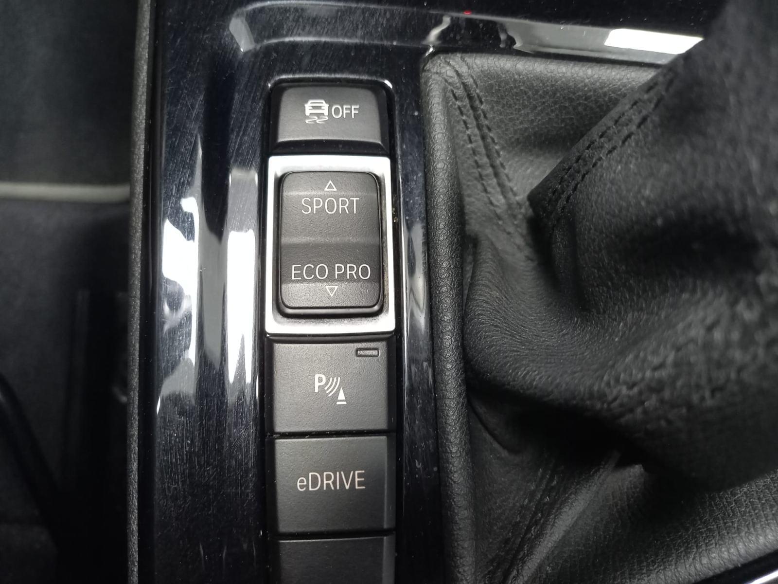 BMW X2 XDRIVE25E AUTO 38