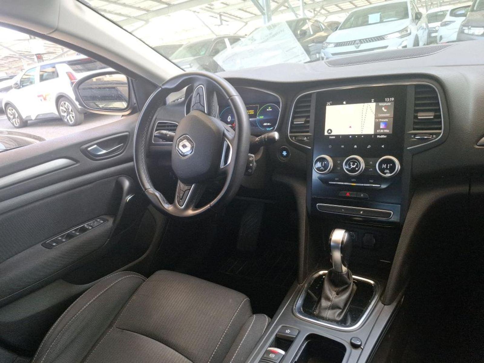 RENAULT MéGANE Estate 1.6 E-Tech Plug-in 160ch Business 3