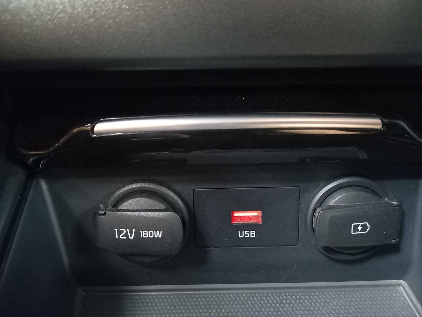KIA XCEED 1.6 GDi PHEV 141 CV eDrive 36