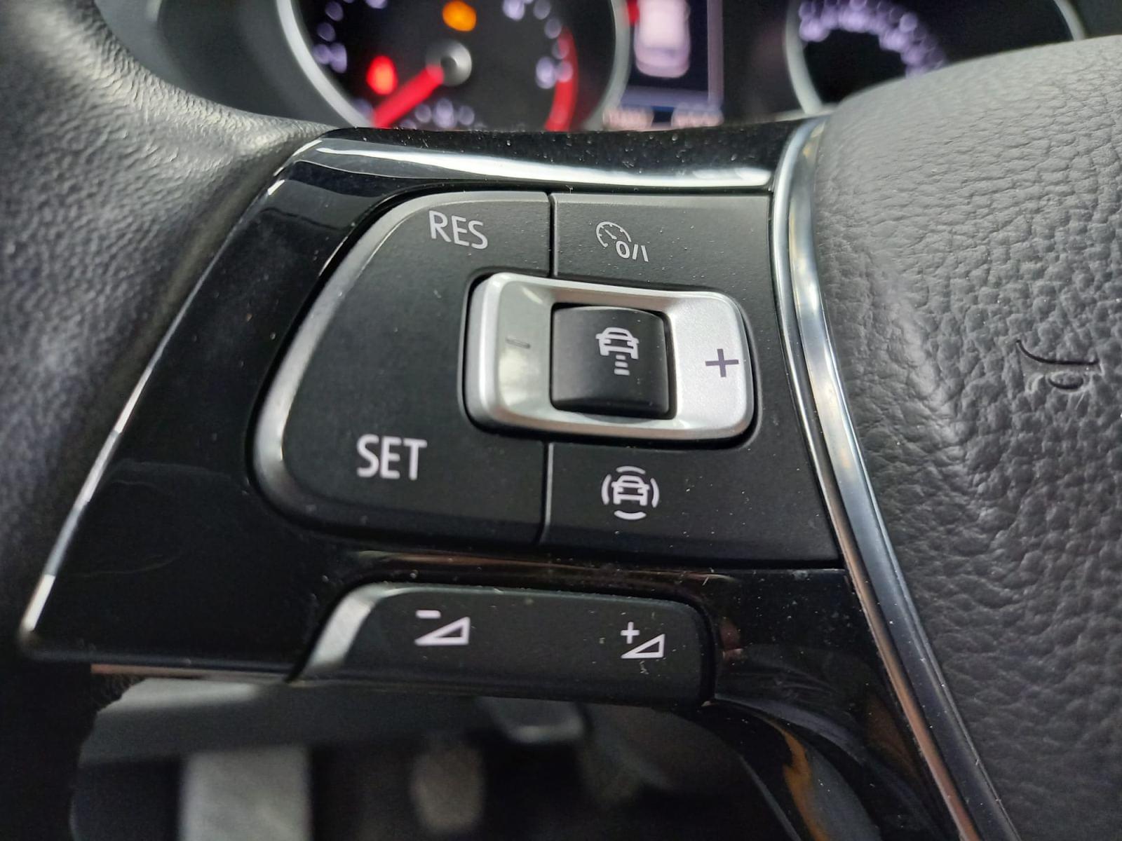 VOLKSWAGEN TIGUAN Advance 2.0 TDI 110kW (150CV) 23
