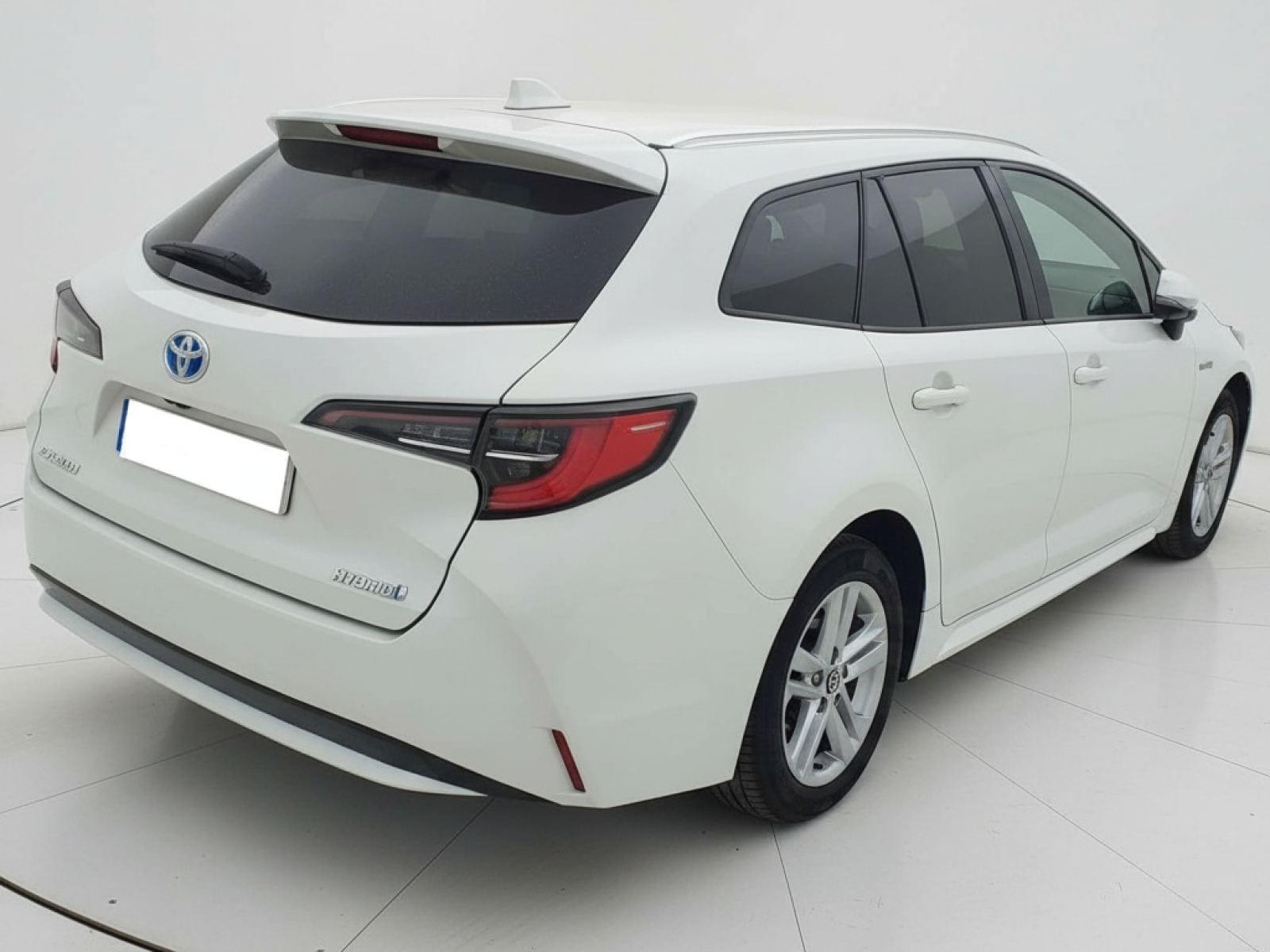 TOYOTA COROLLA 1.8 125H ACTIVE TECH E-CVT TOU SPORT 3