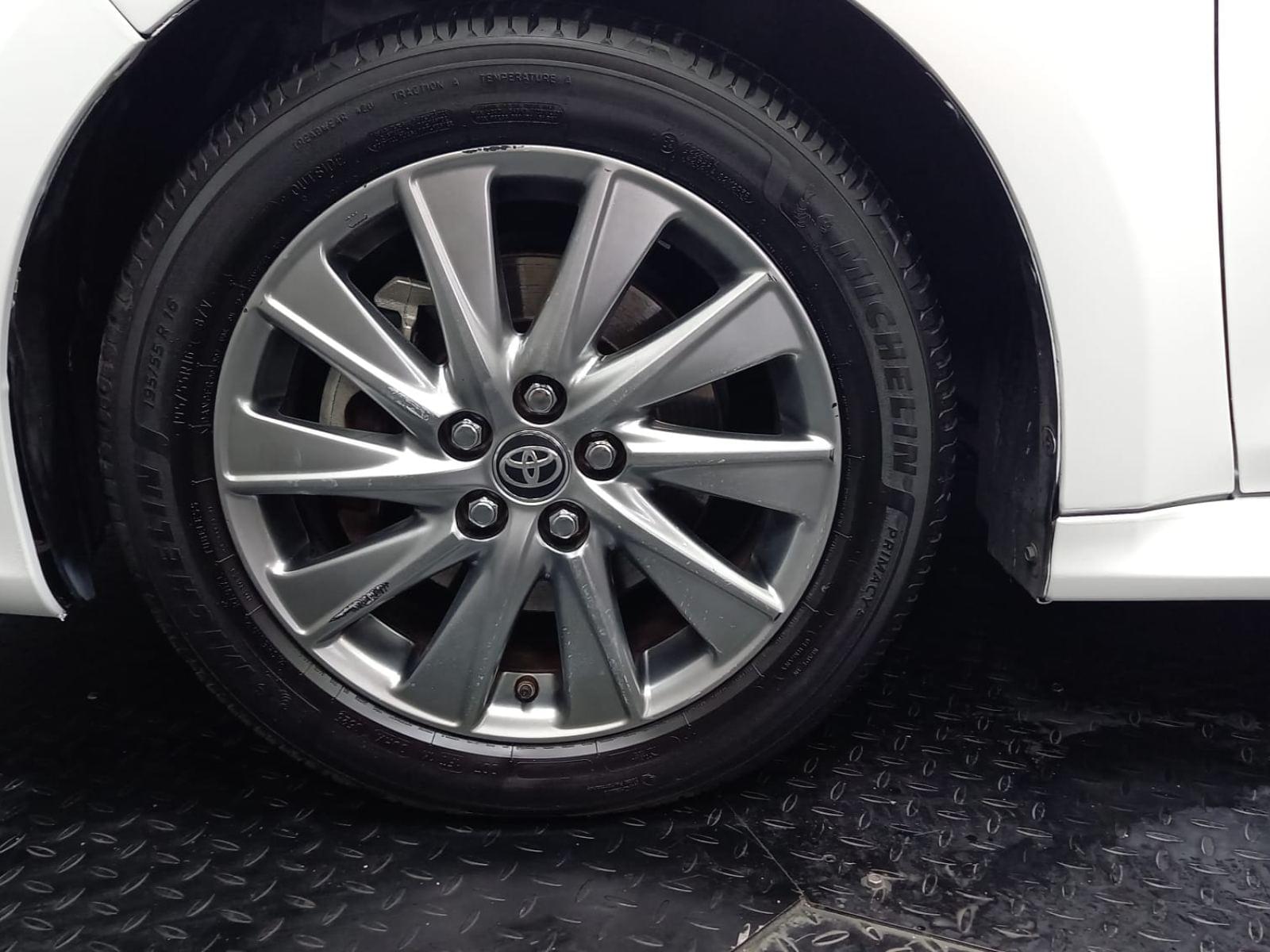 TOYOTA YARIS 1.5 120H ACTIVE TECH 15