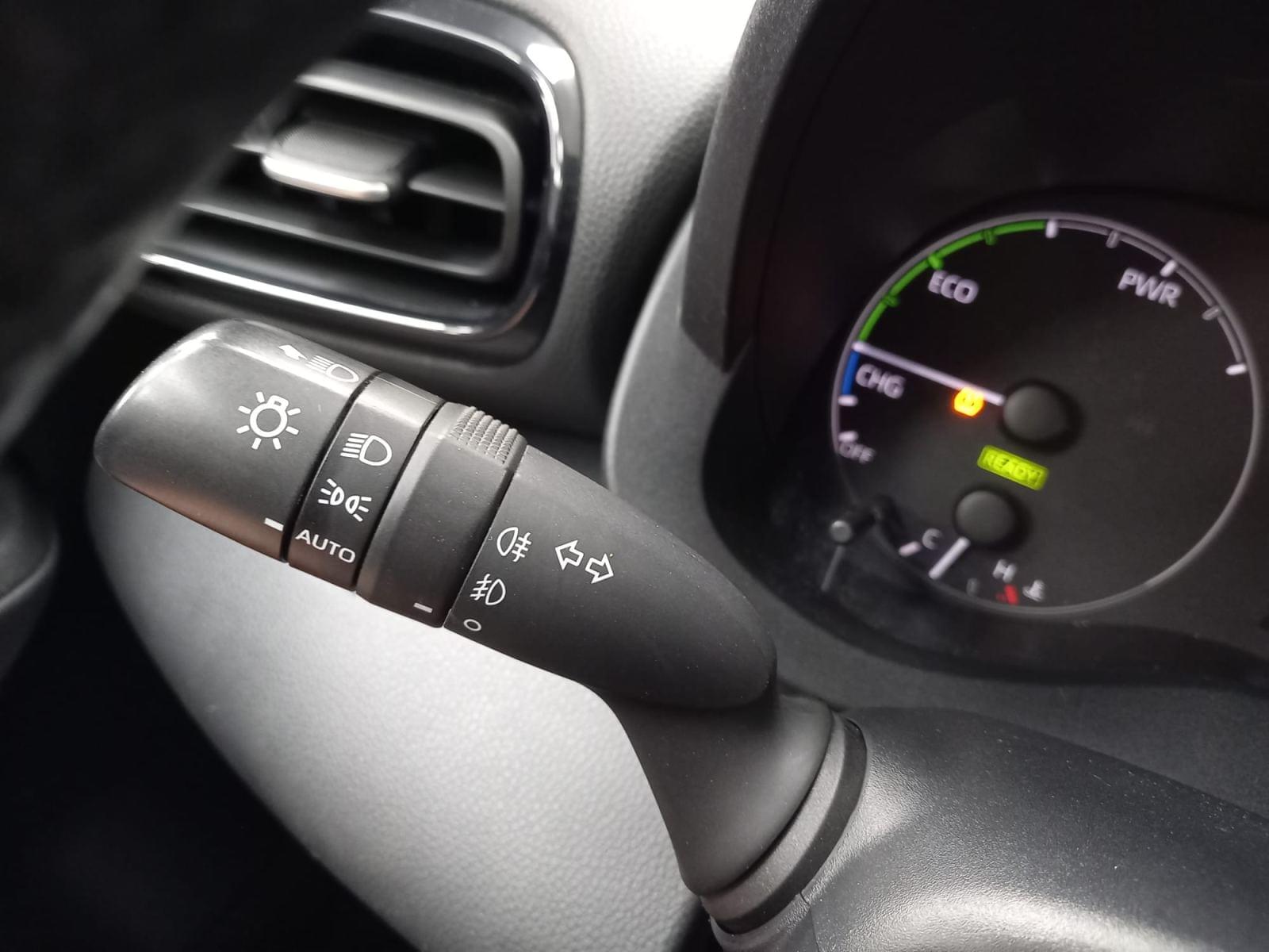 TOYOTA YARIS 1.5 120H ACTIVE TECH 25