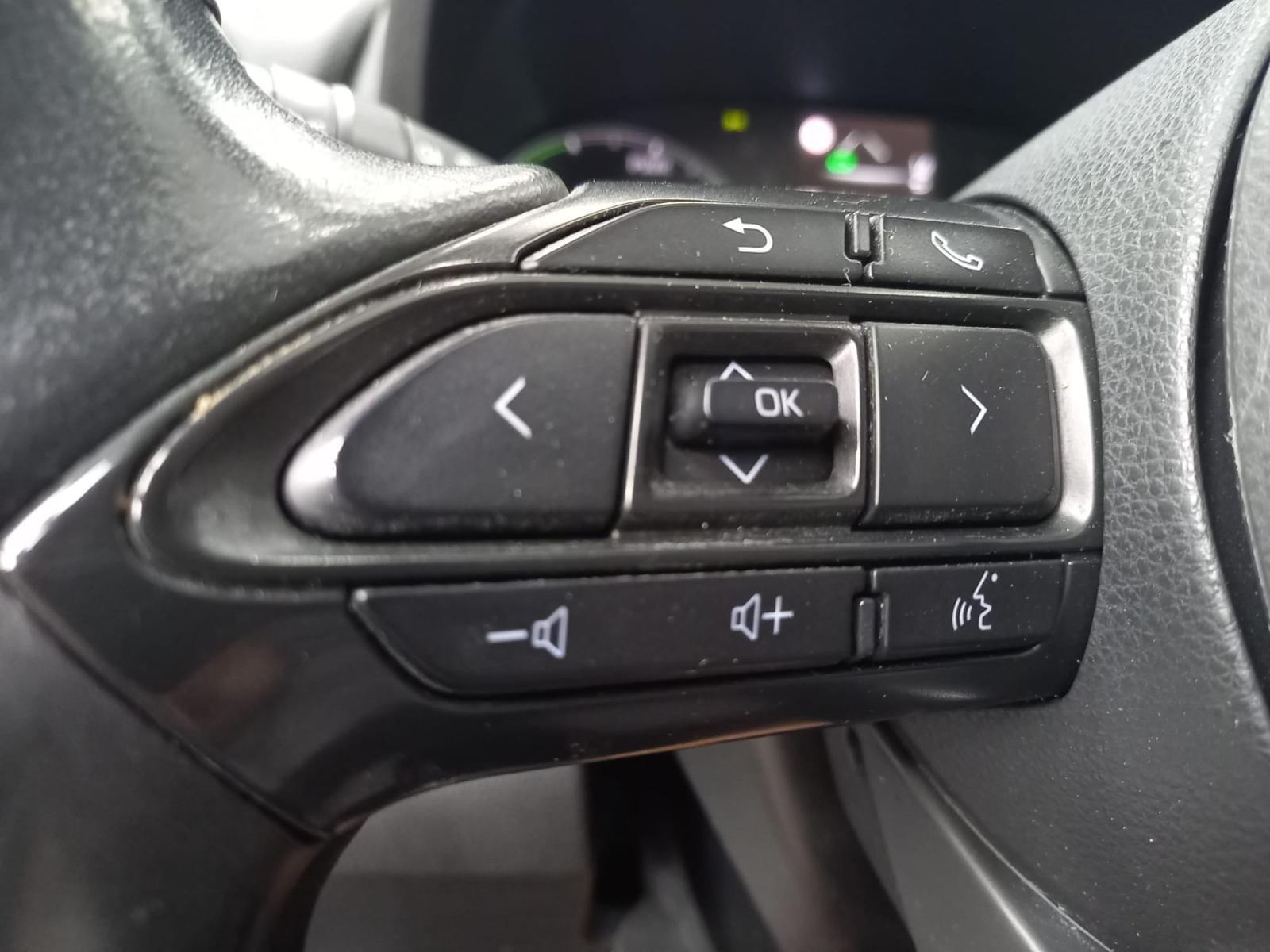 TOYOTA YARIS 1.5 120H ACTIVE TECH 20 
