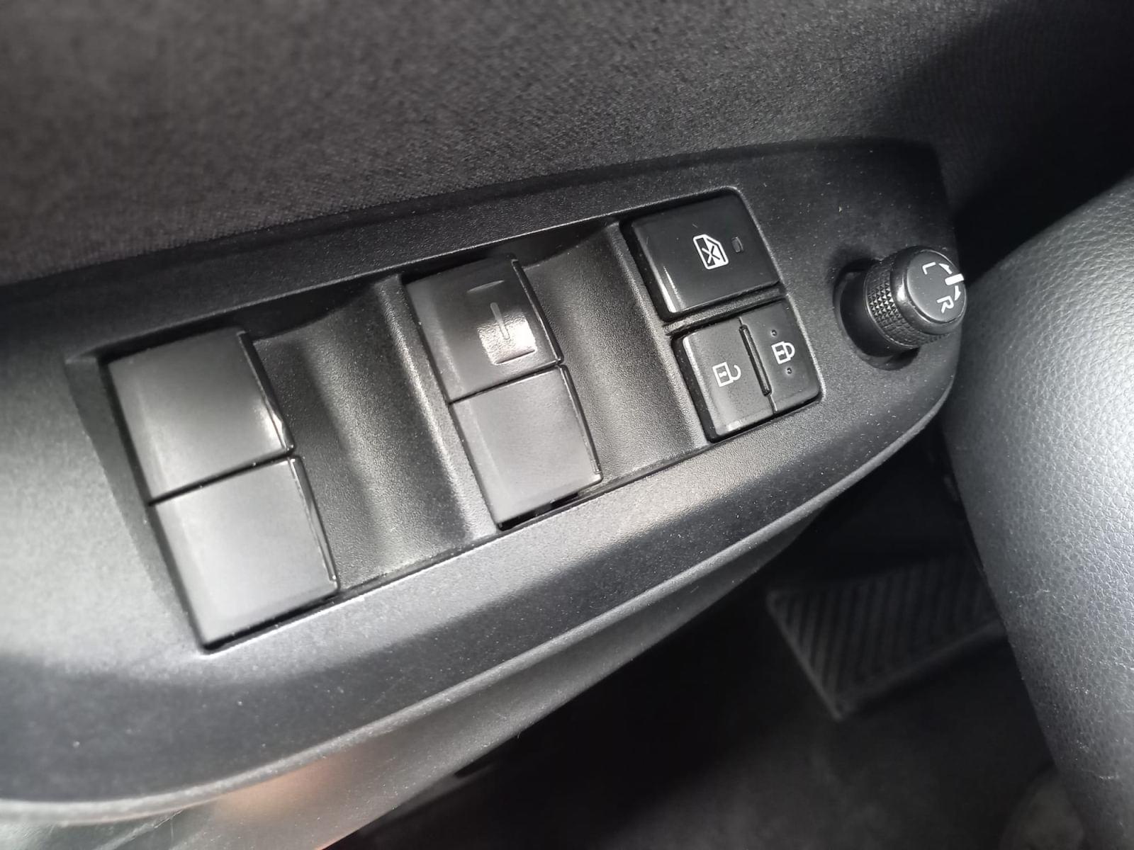 TOYOTA YARIS 1.5 120H ACTIVE TECH 26 