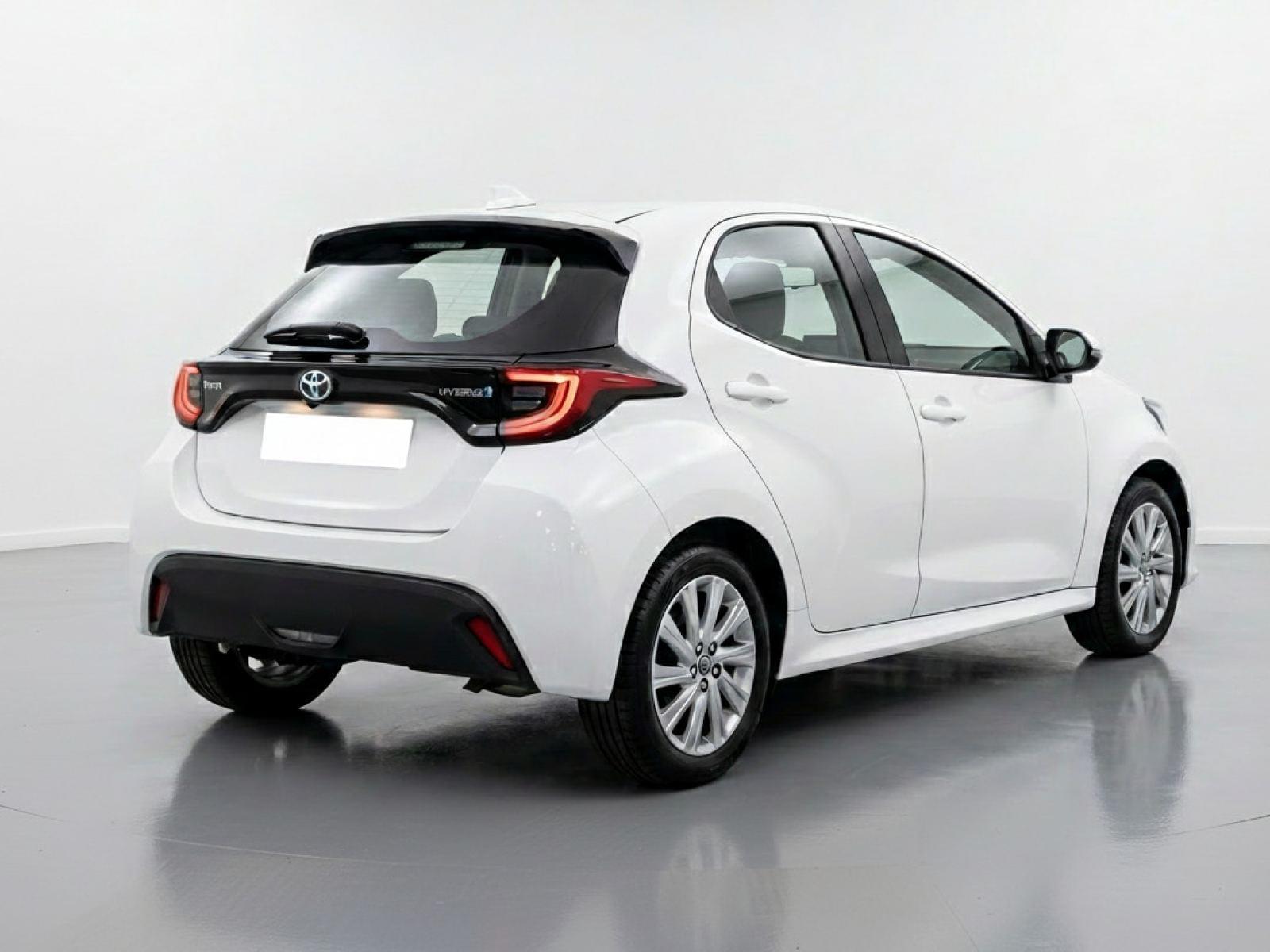 TOYOTA YARIS 1.5 120H ACTIVE TECH 3