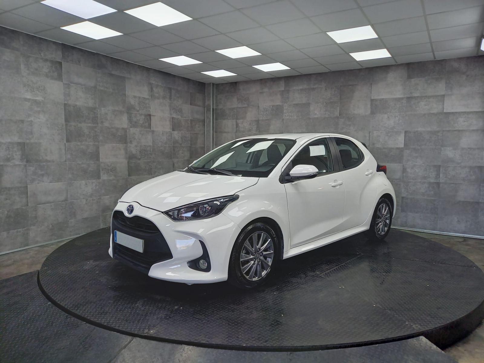 TOYOTA YARIS 1.5 120H ACTIVE TECH 1 