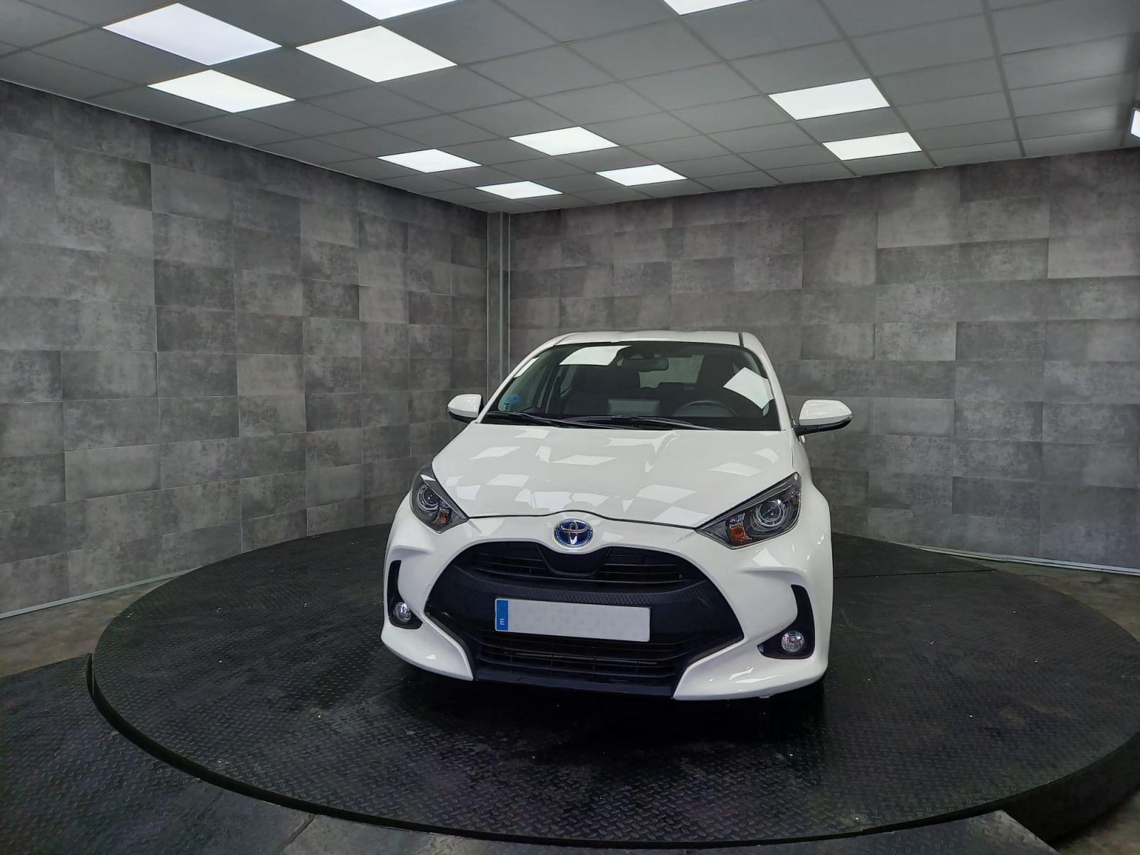 TOYOTA YARIS 1.5 120H ACTIVE TECH 2 