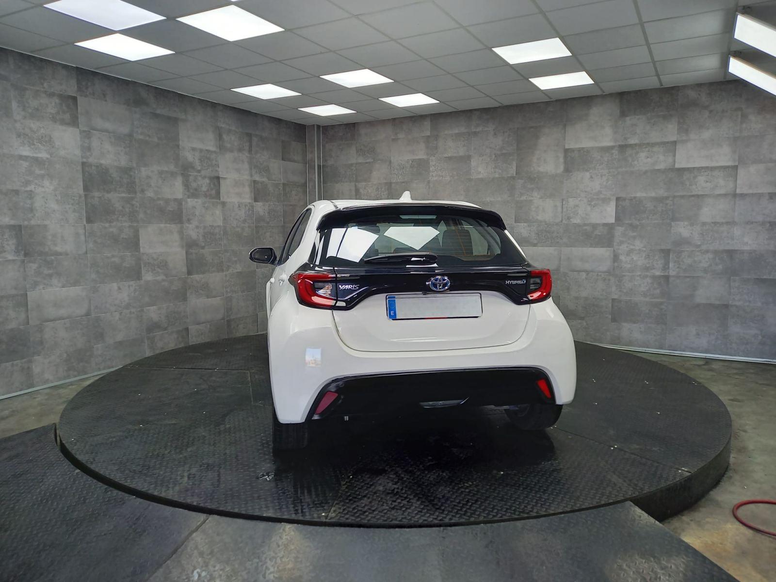 TOYOTA YARIS 1.5 120H ACTIVE TECH 6 