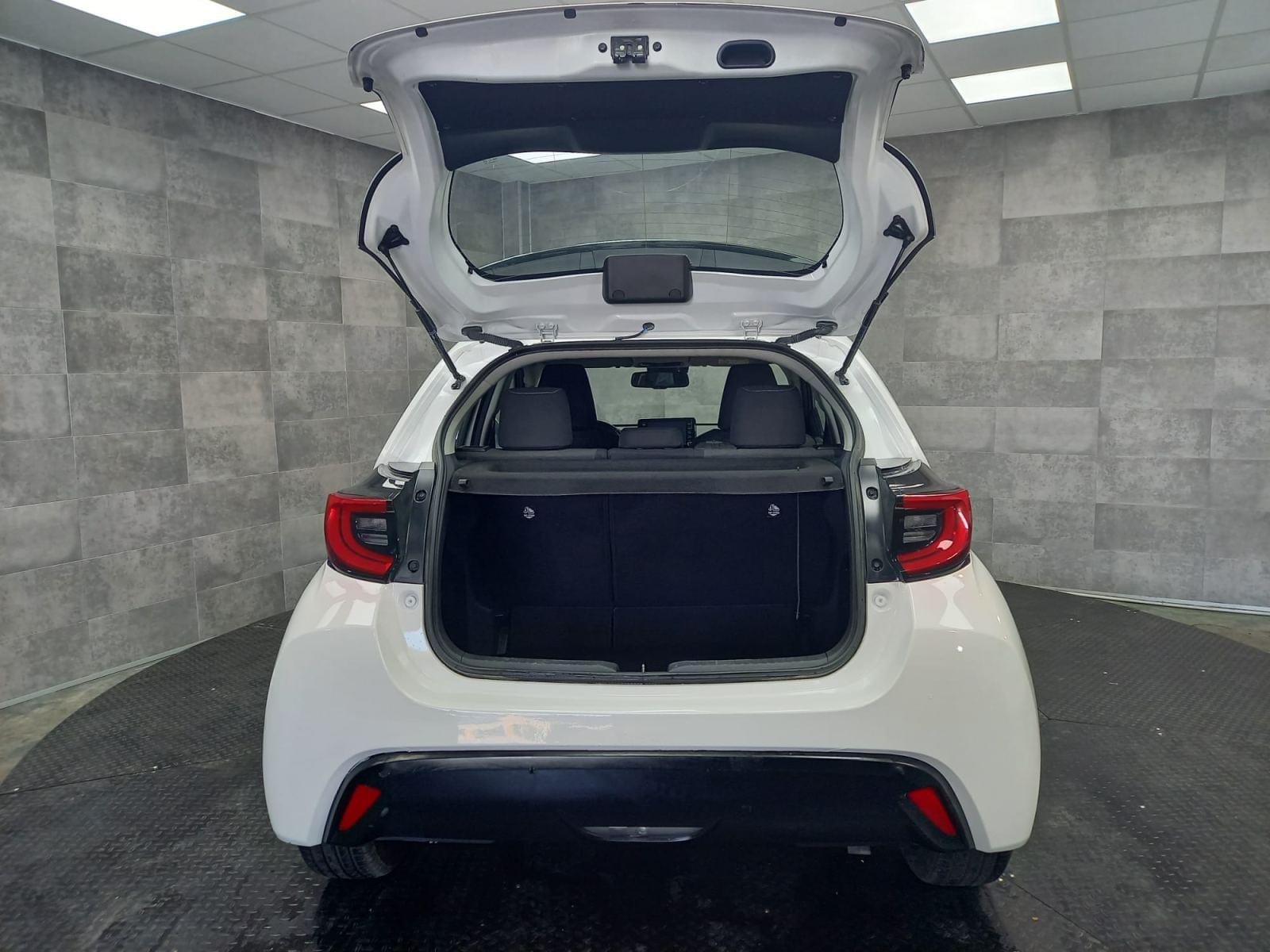 TOYOTA YARIS 1.5 120H ACTIVE TECH 12 