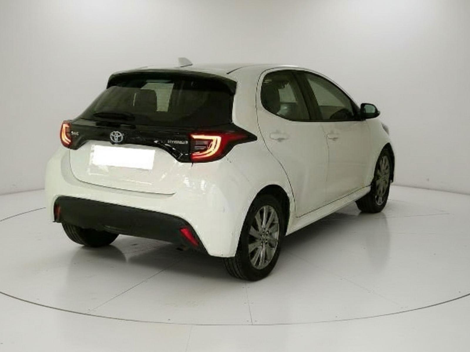 TOYOTA YARIS 1.5 120H ACTIVE TECH 3