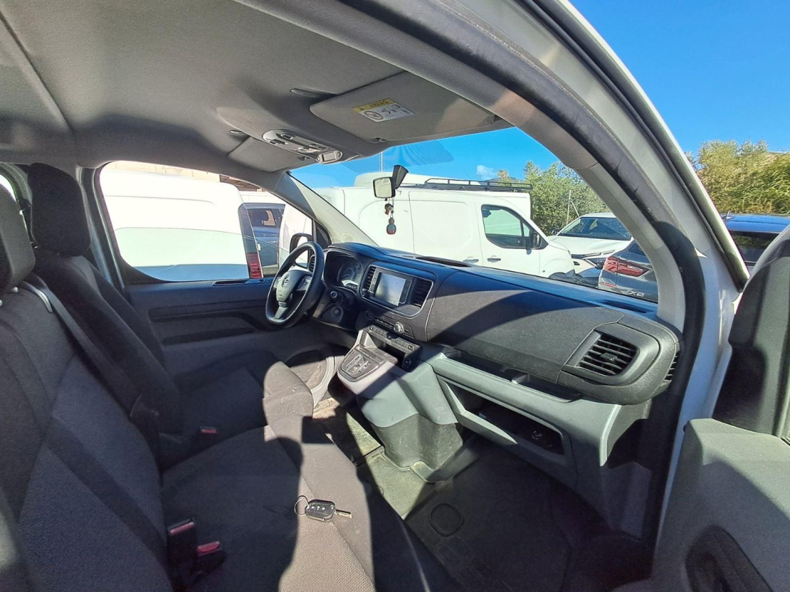 OPEL VIVARO BEV 330 Express L Std 9