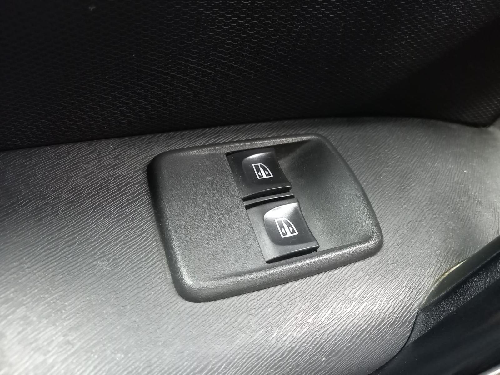 RENAULT KANGOO COMBI PROFESIONAL M1-AF BLUE DCI 70 KW (95 CV) 20