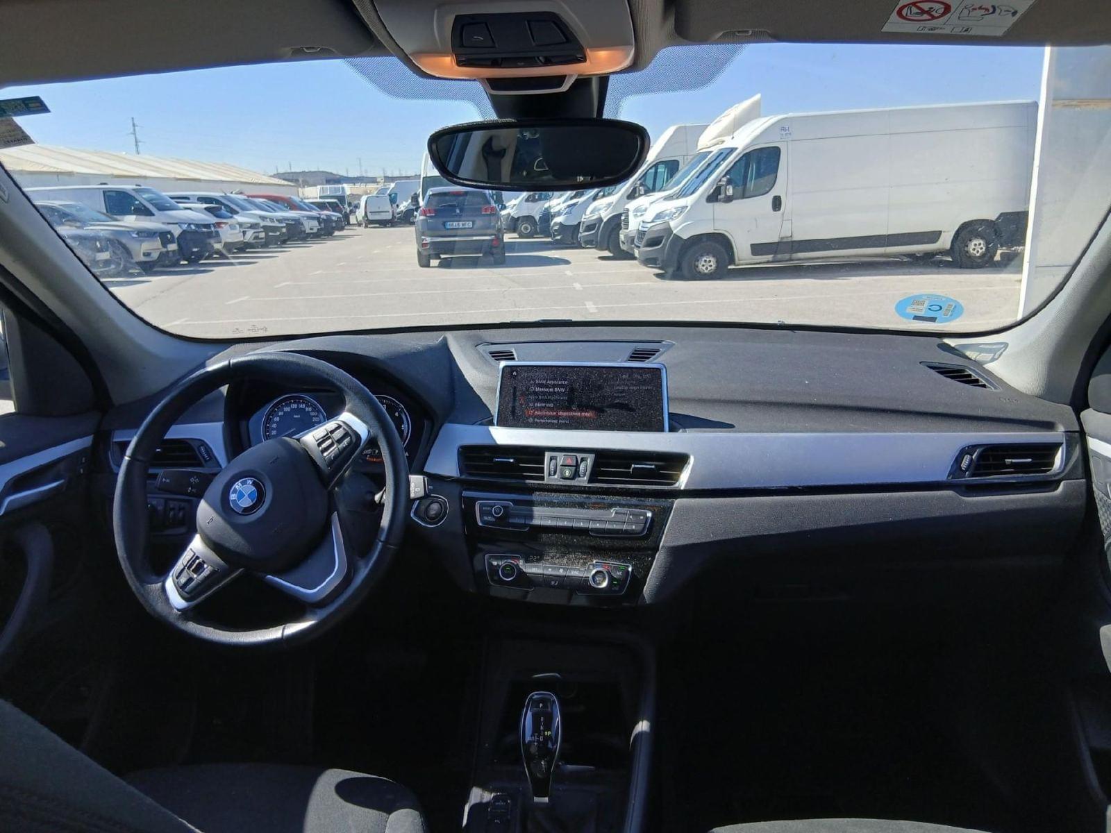 BMW X1 todoterreno sDrive18dA Corporate 3 