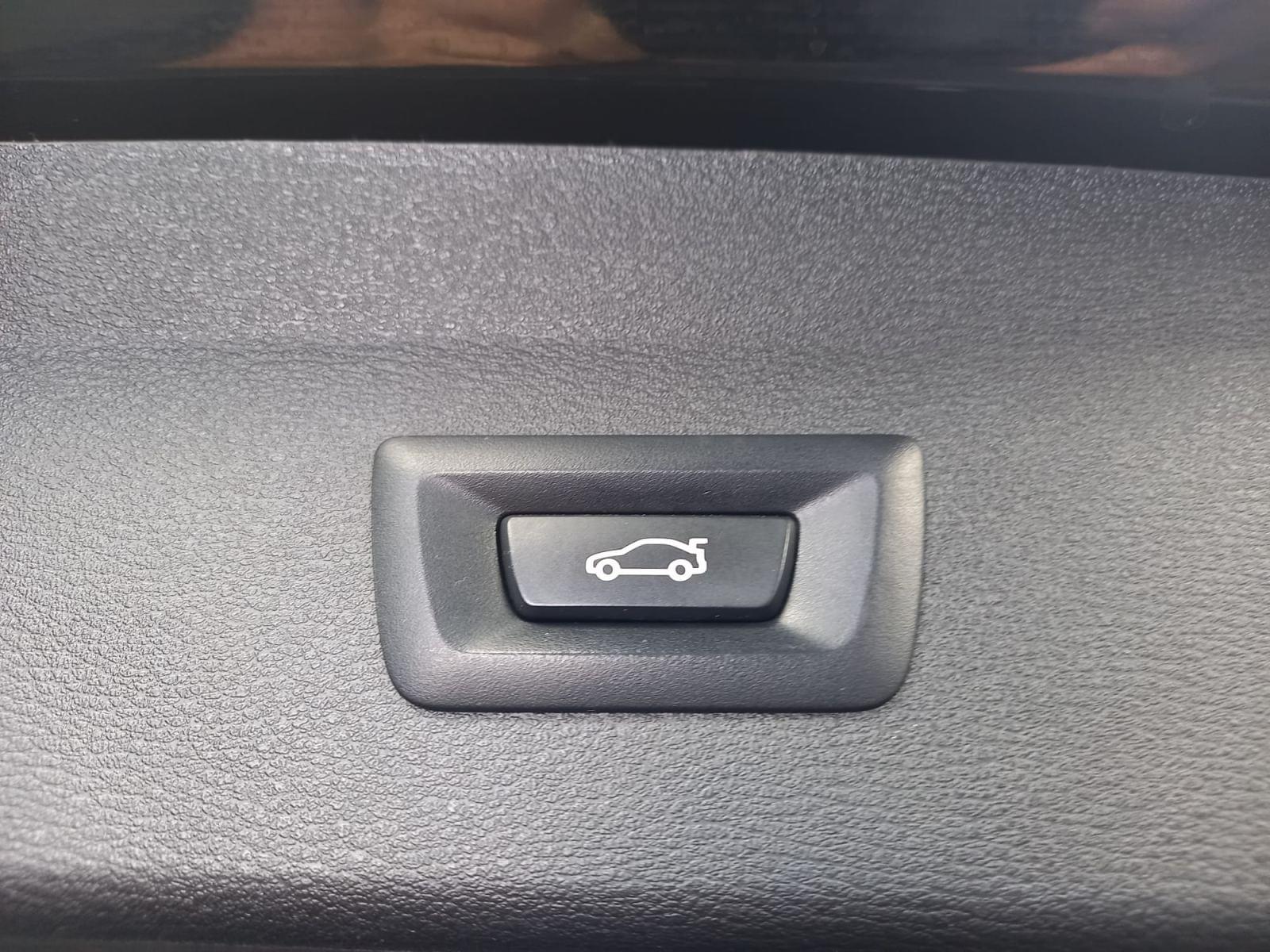 BMW X1 todoterreno sDrive18dA Corporate 25