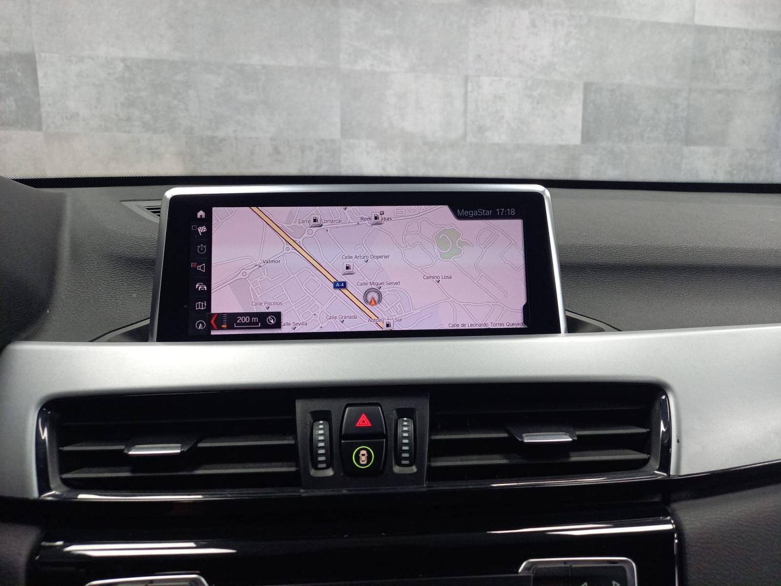 BMW X1 todoterreno sDrive18dA Corporate 32