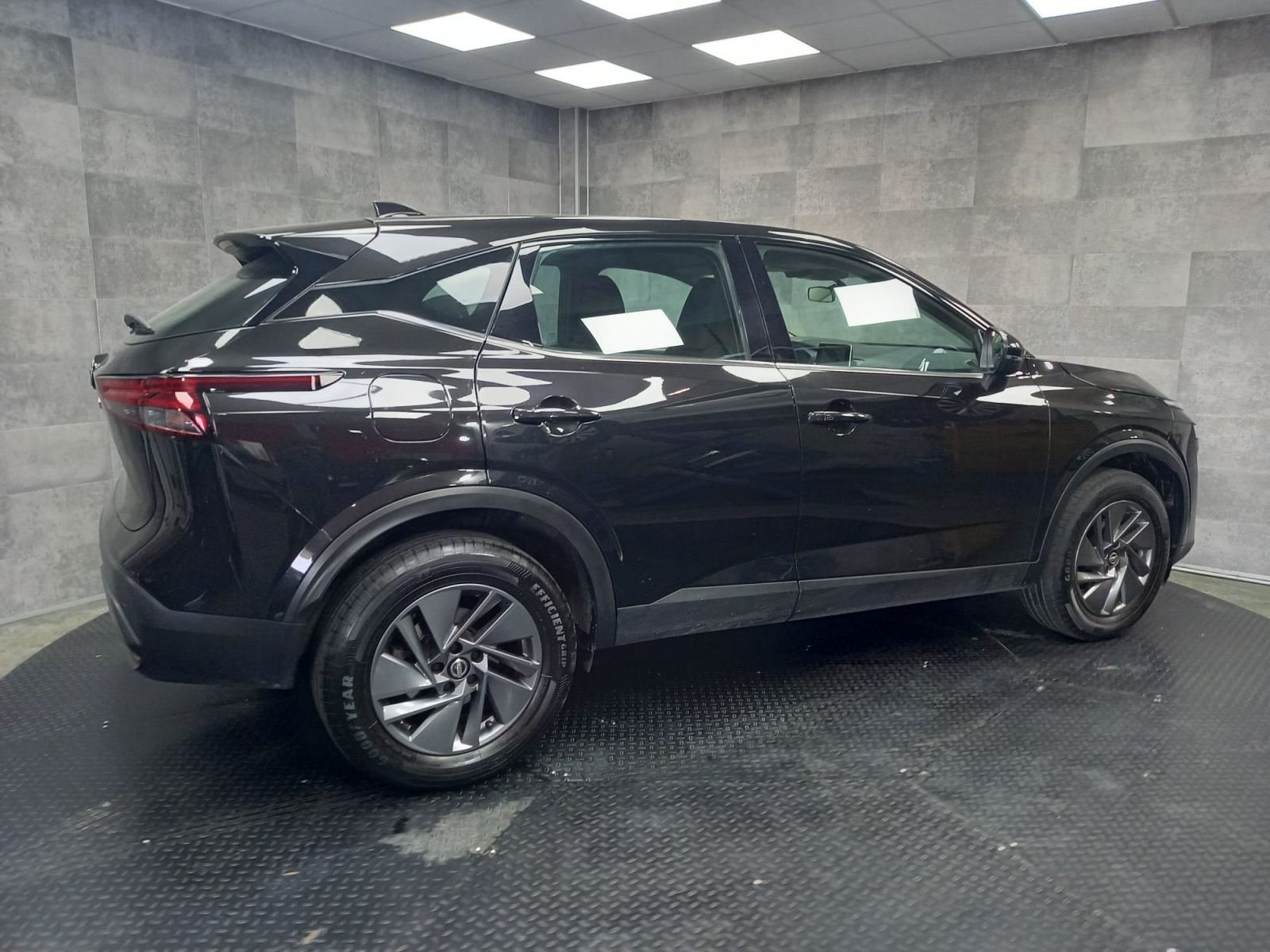 NISSAN QASHQAI DIG-T 140 CV MHEV 4x2 Acenta 8
