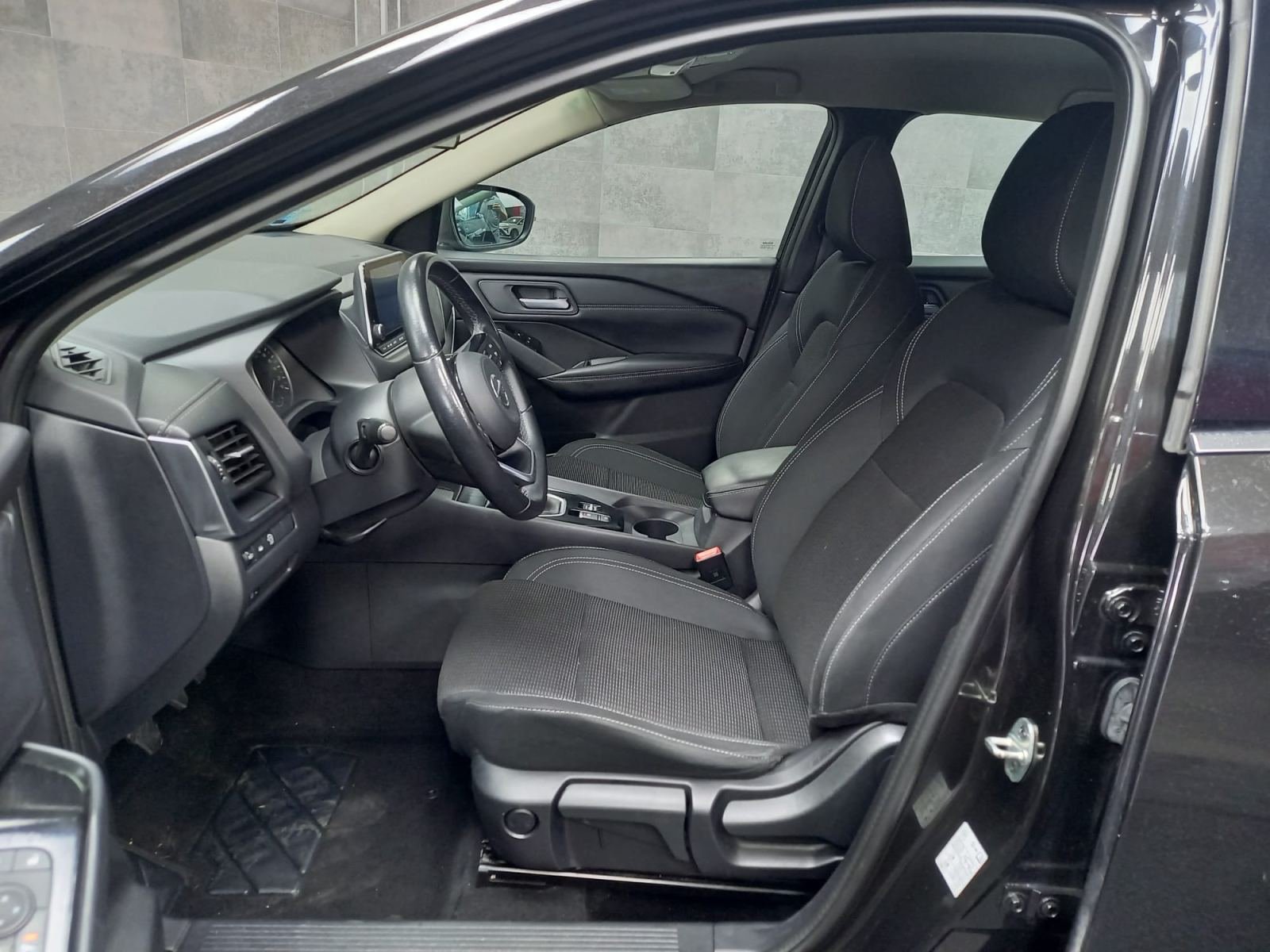 NISSAN QASHQAI DIG-T 140 CV MHEV 4x2 Acenta 9