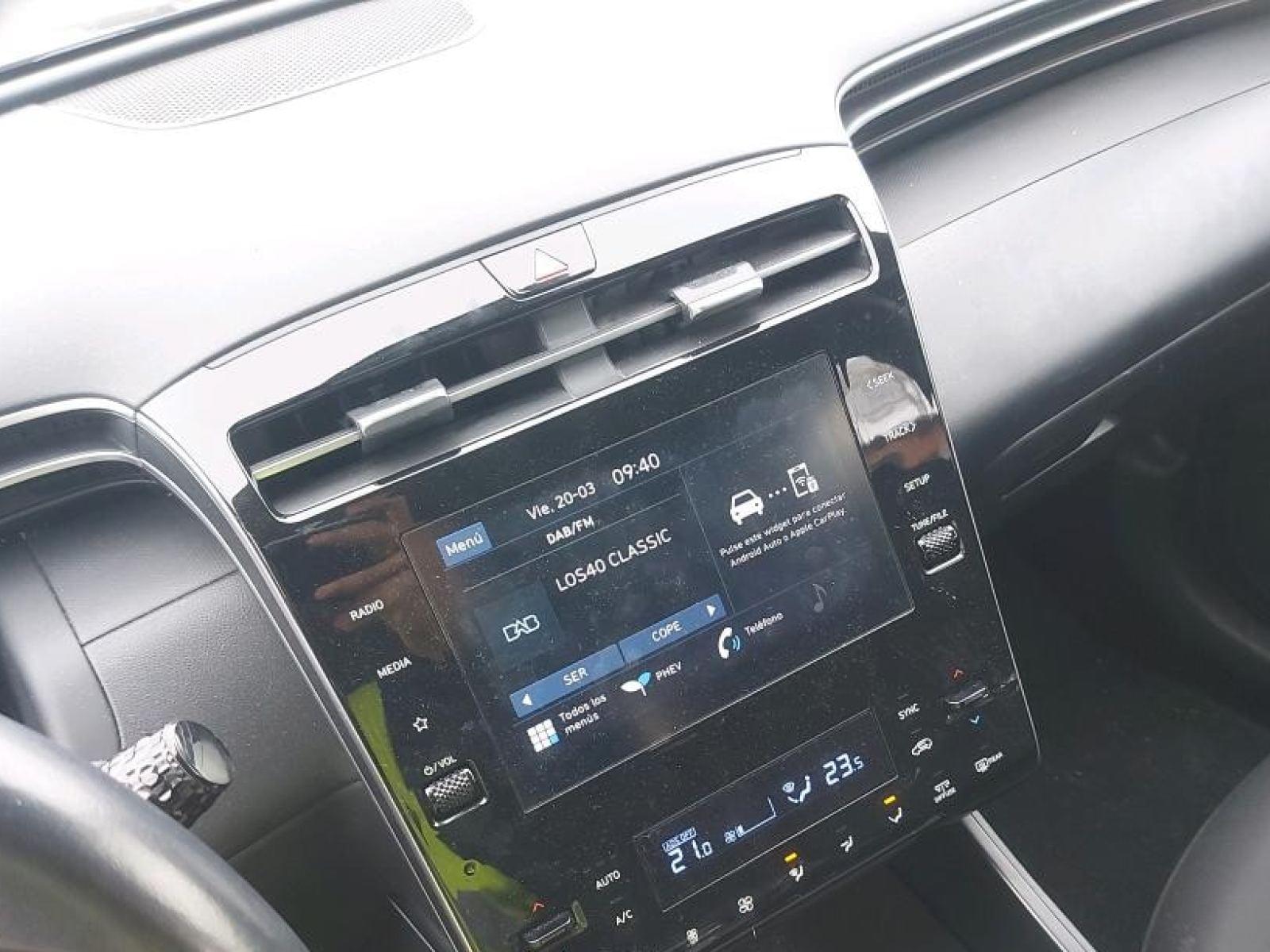 HYUNDAI TUCSON 1.6 TGDI PHEV 195KW Maxx Auto 4X4 9