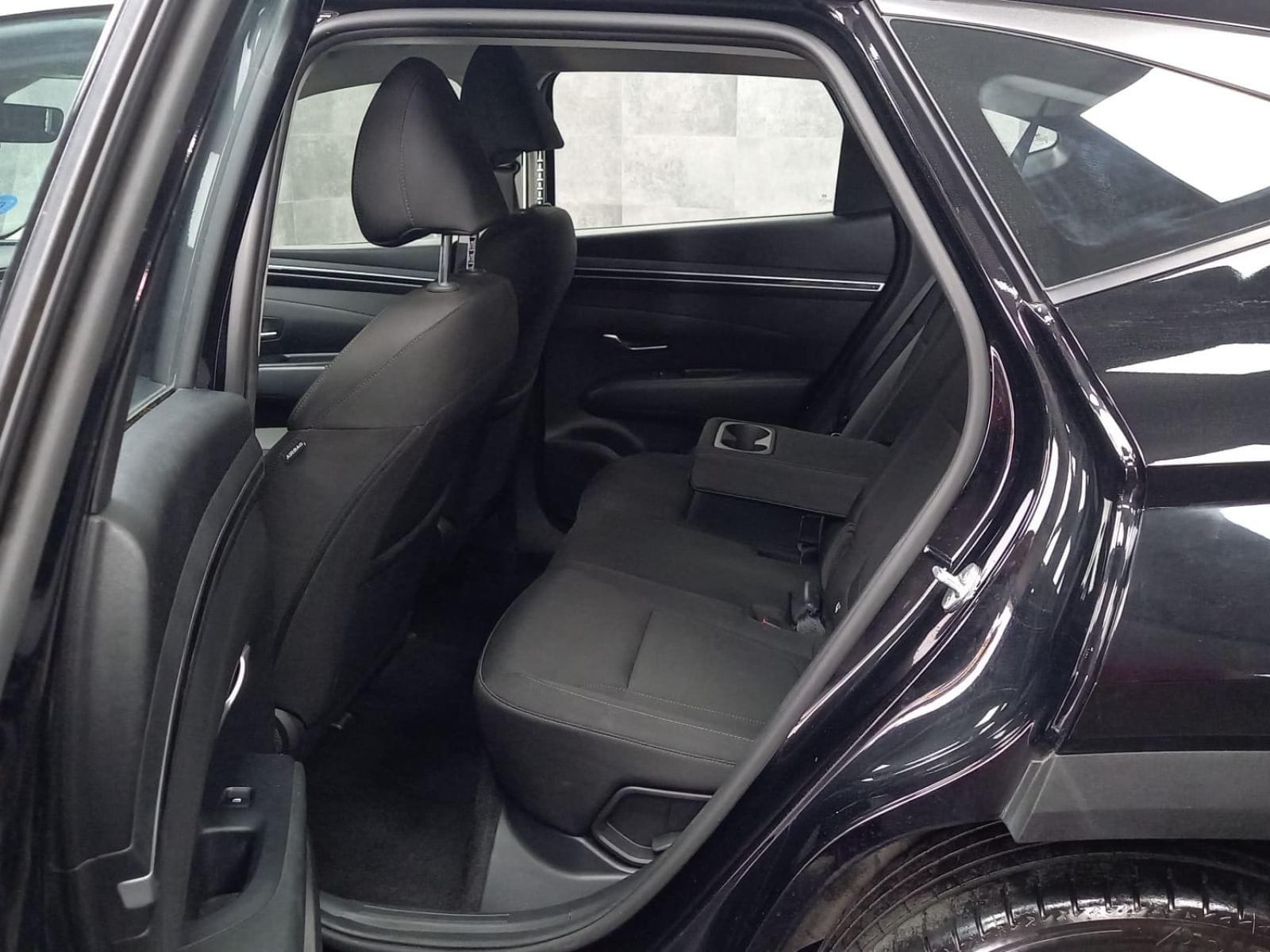 HYUNDAI TUCSON 1.6 TGDI PHEV 195KW Maxx Auto 4X4 12 