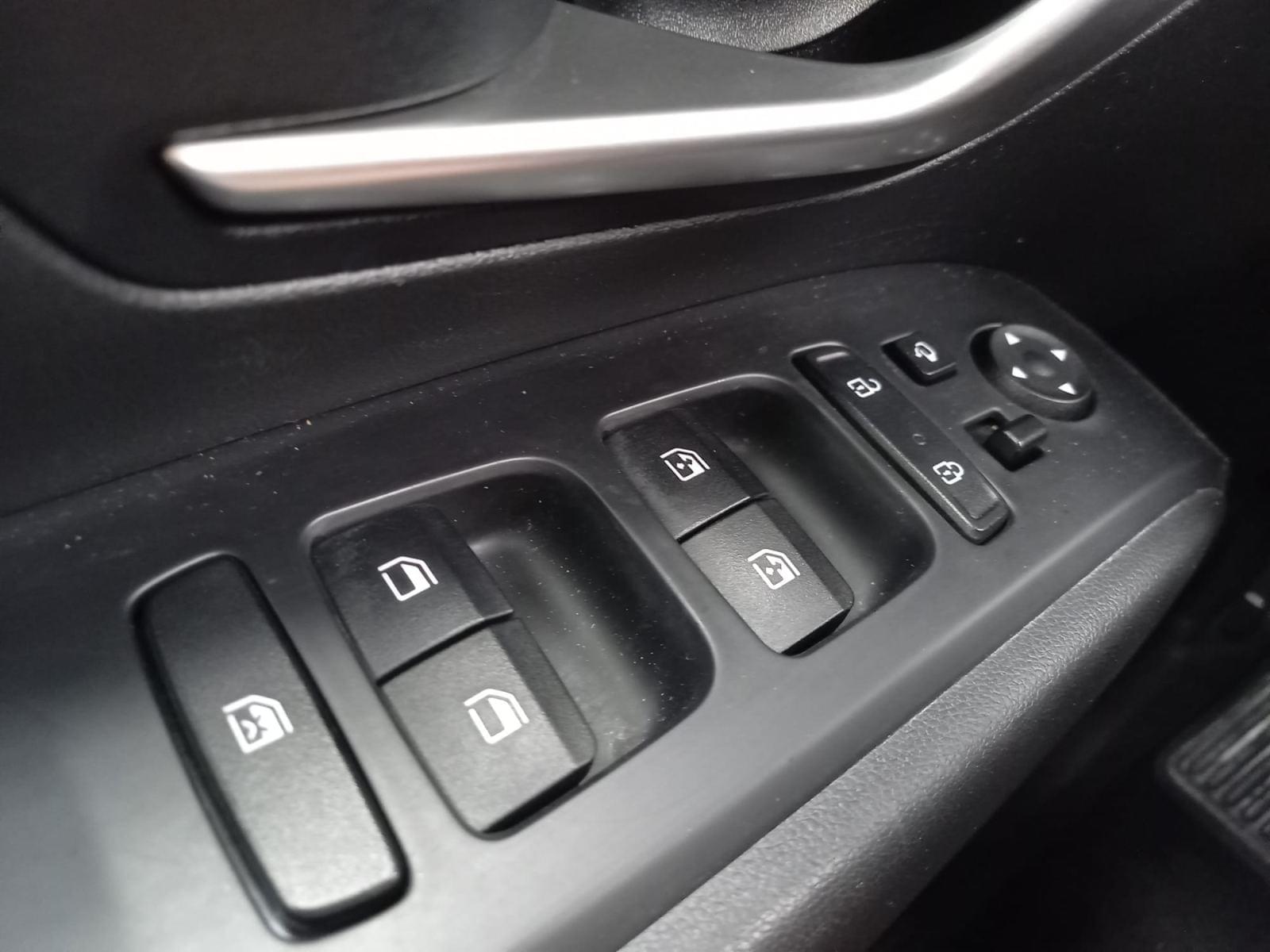 HYUNDAI TUCSON 1.6 TGDI PHEV 195KW Maxx Auto 4X4 27 