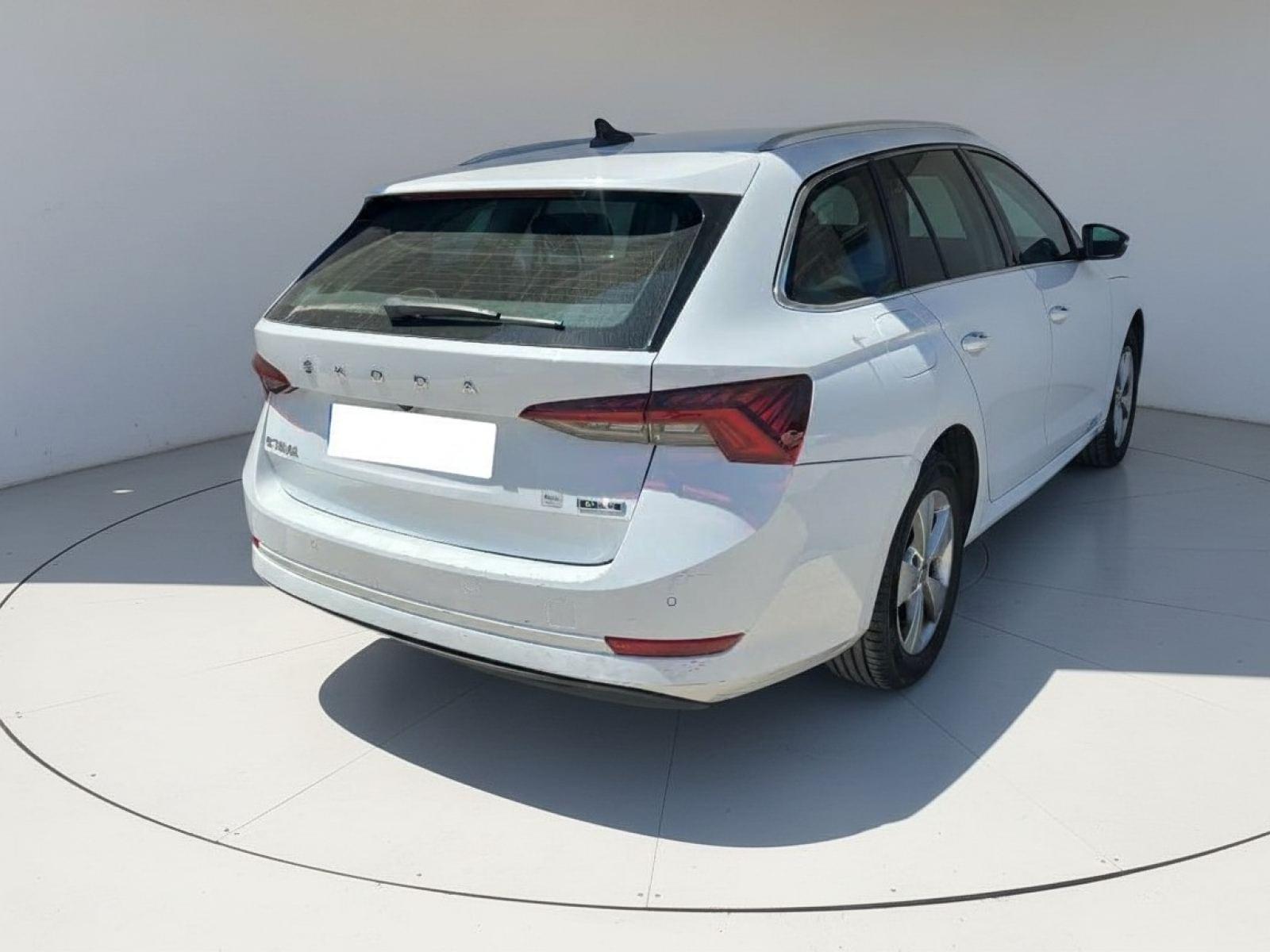 SKODA OCTAVIA 1.0 TSI 110 CV DSG MHEV Ambi. 2
