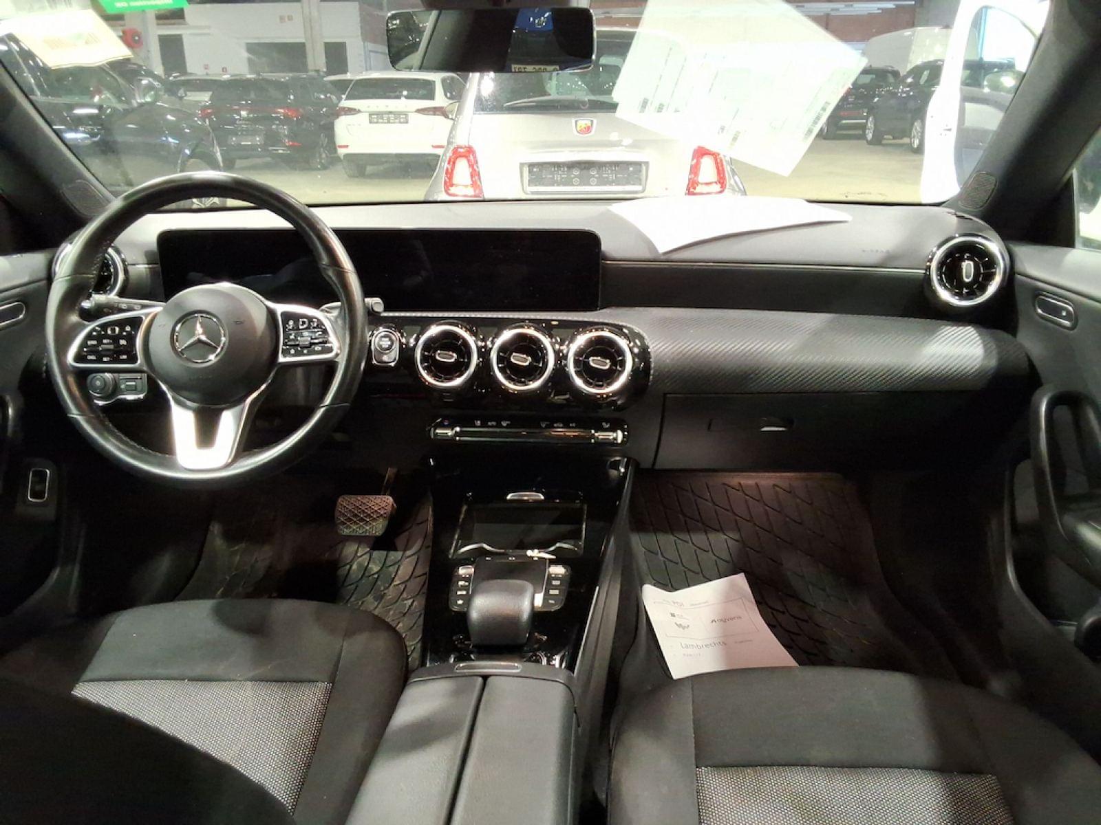MERCEDES CLASE CLA SHOOTING BRAKE 2.0 200 D BUSINESS SOLUTI 7