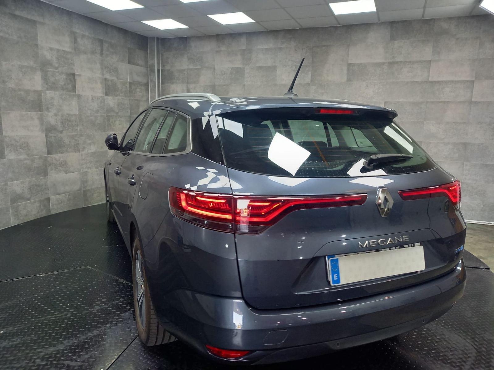 RENAULT MéGANE Estate 1.6 ETech Plug-in 160ch Evolution 7