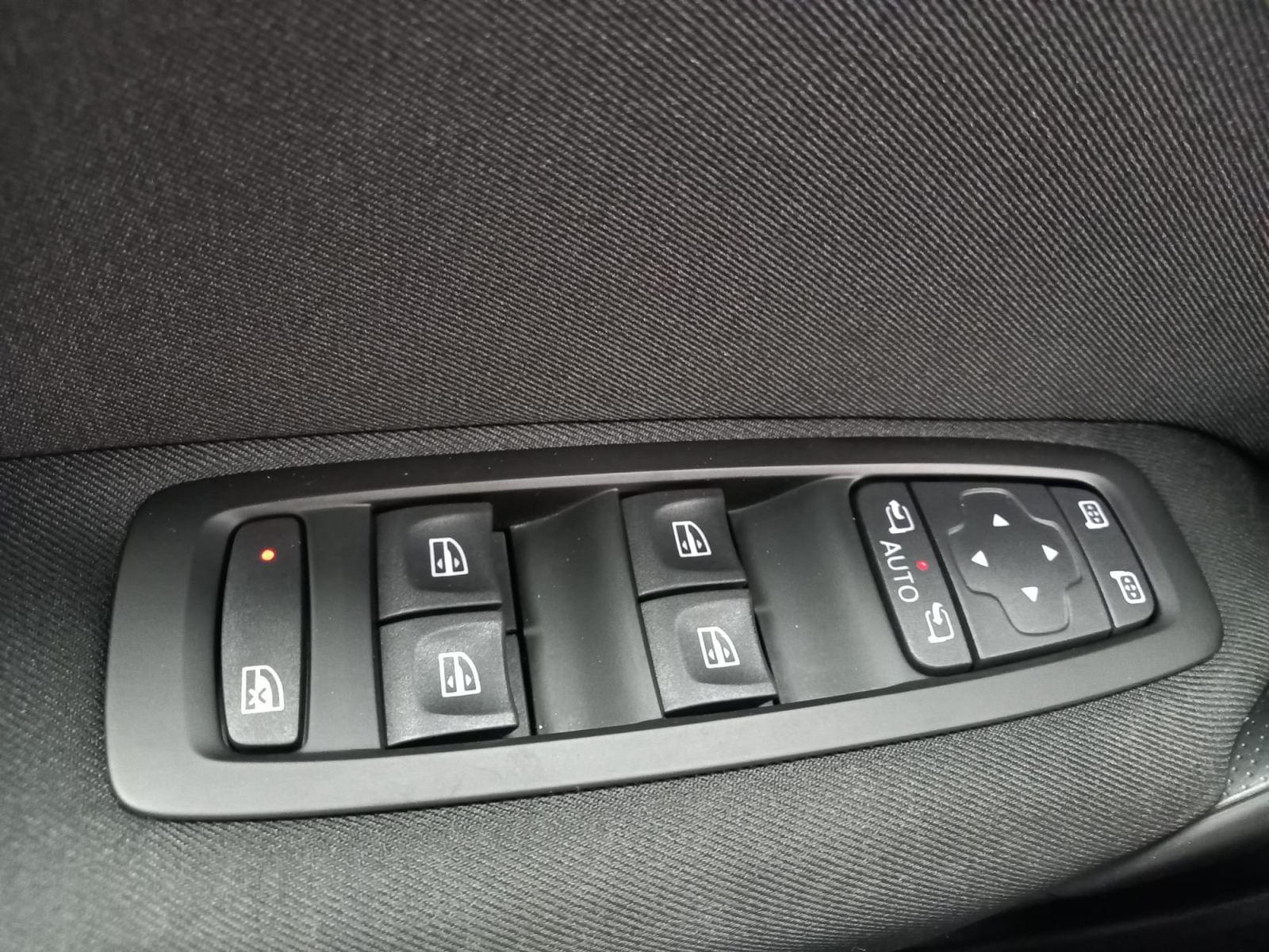 RENAULT MéGANE 1.5 Blue DCI 115 CV Business EDC 28