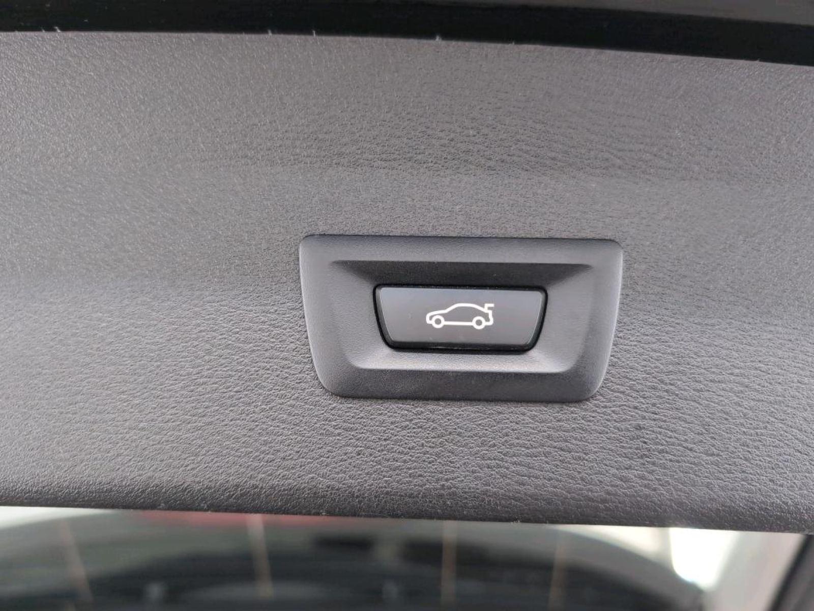 BMW X1 1.5 SDRIVE 16D 12