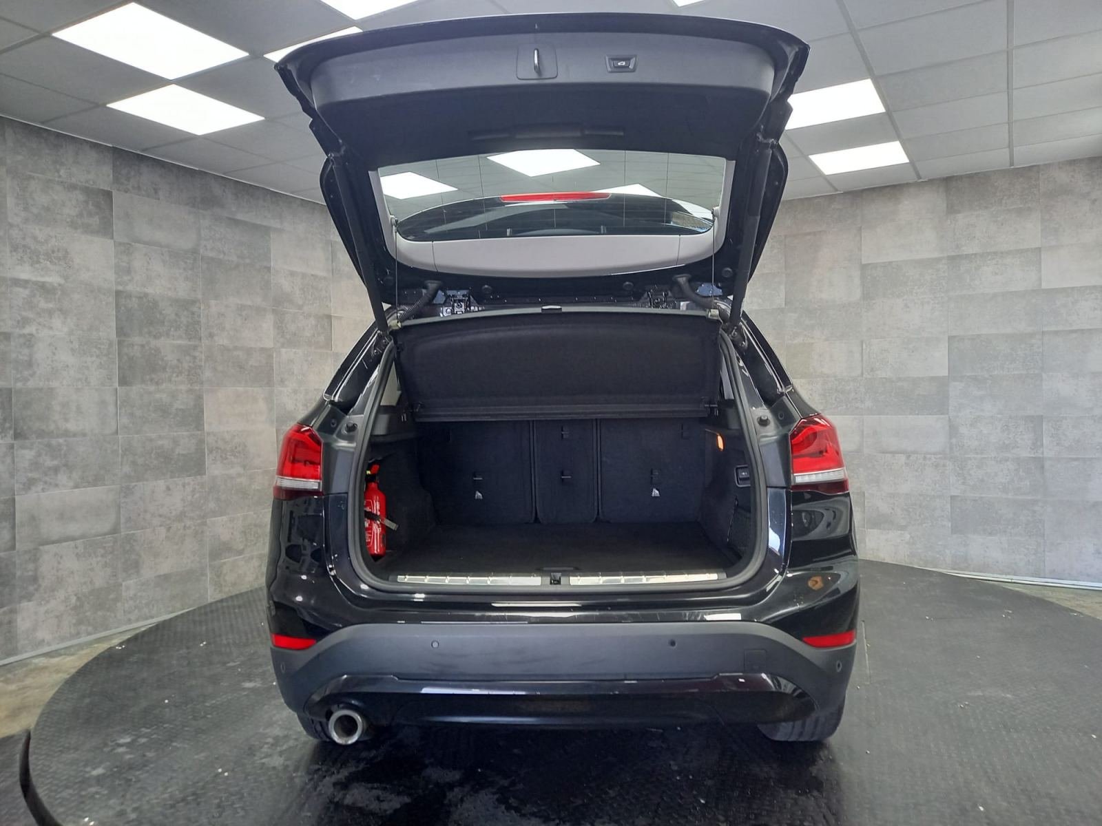 BMW X1 1.5 SDRIVE 16D 12