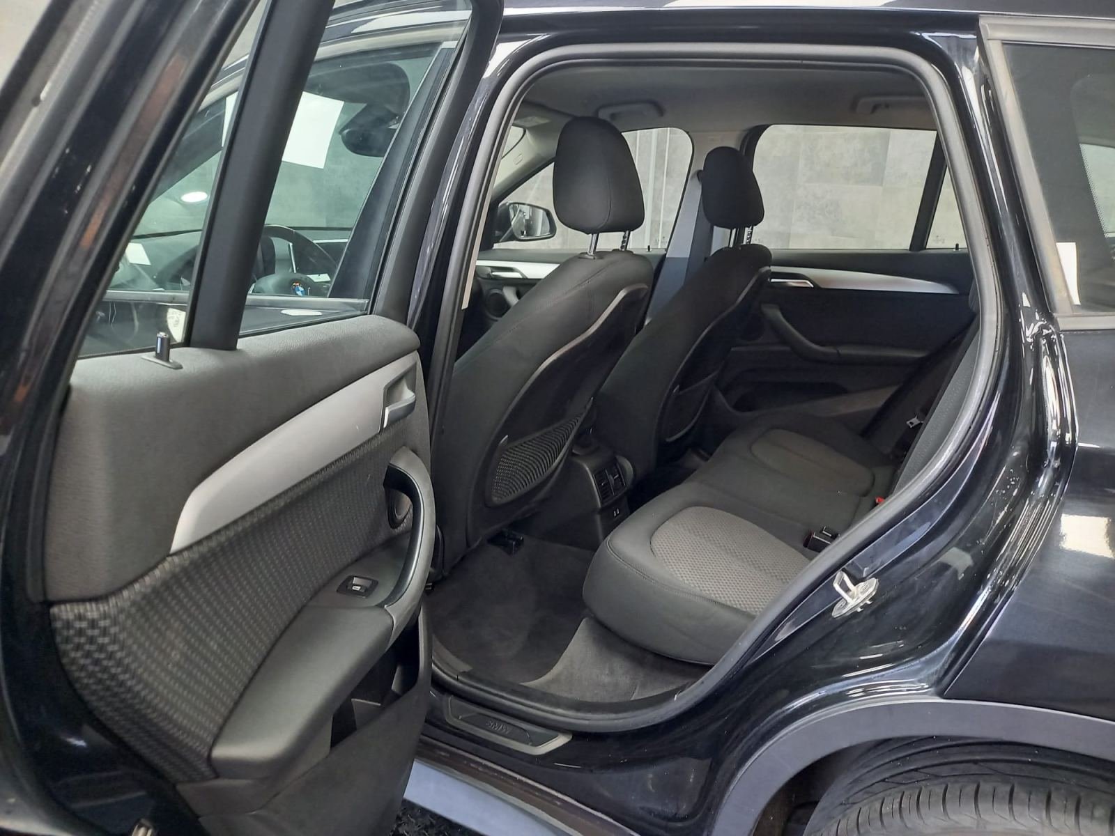 BMW X1 1.5 SDRIVE 16D 11