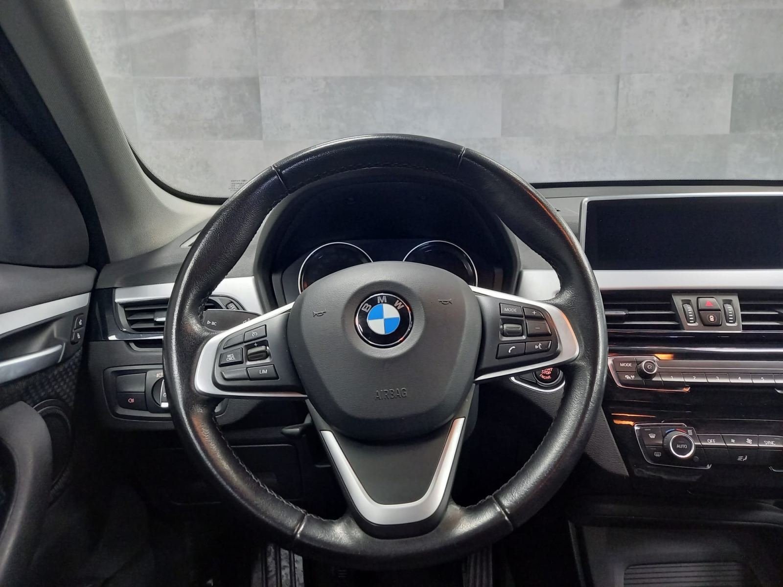 BMW X1 1.5 SDRIVE 16D 13