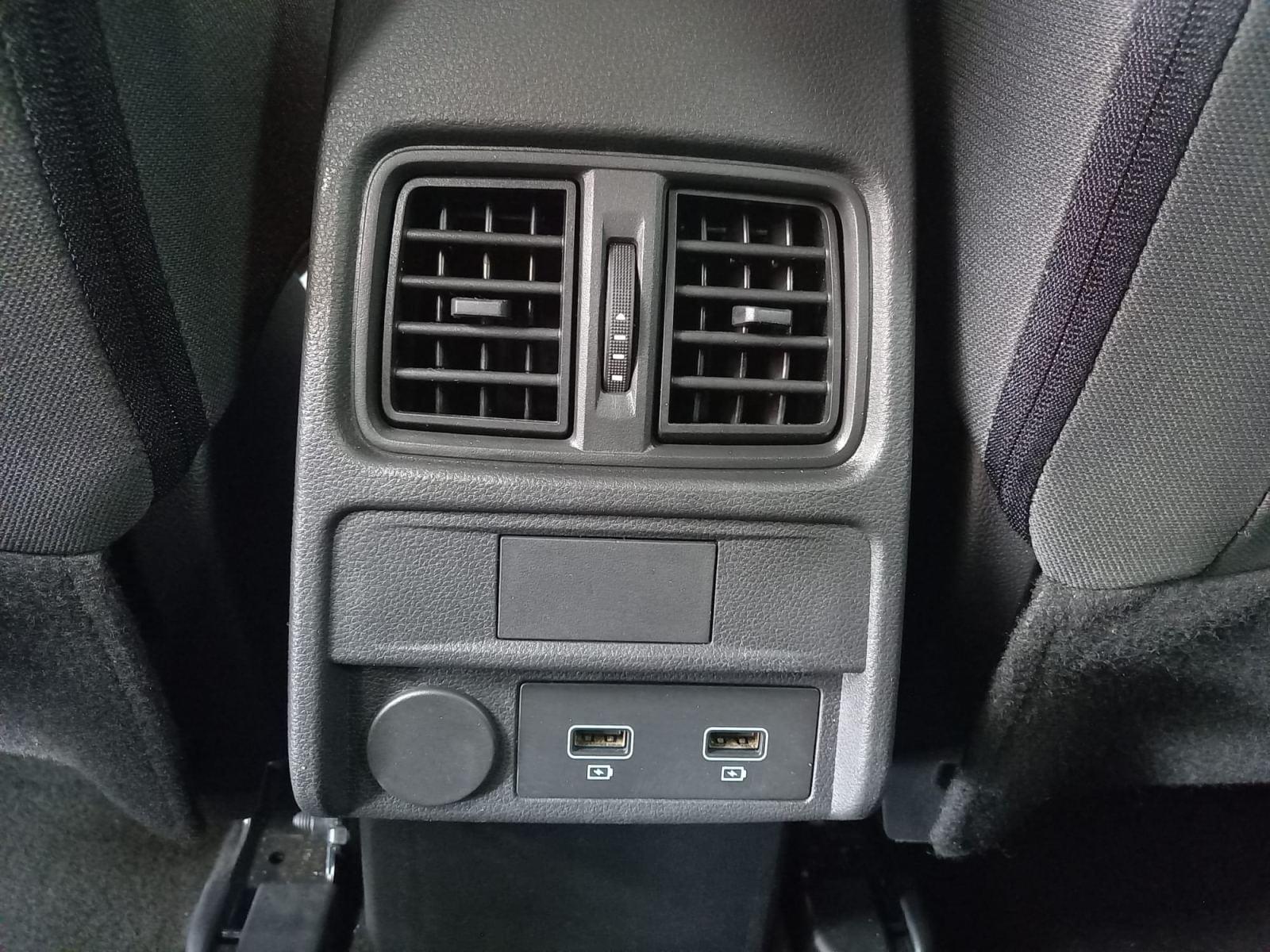 RENAULT ARKANA Business 1.6 E-TECH Hybrid 145CV BVA6 E6 21
