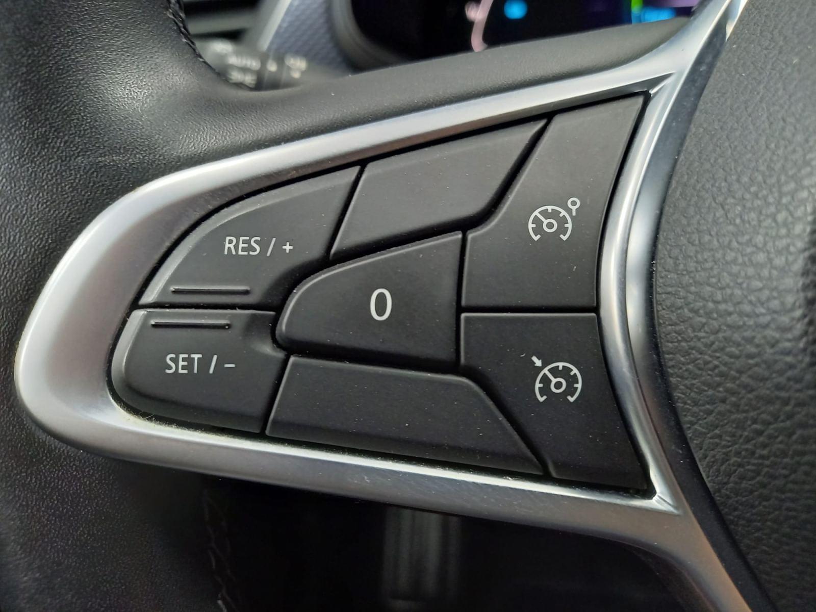 RENAULT ARKANA Business 1.6 E-TECH Hybrid 145CV BVA6 E6 31