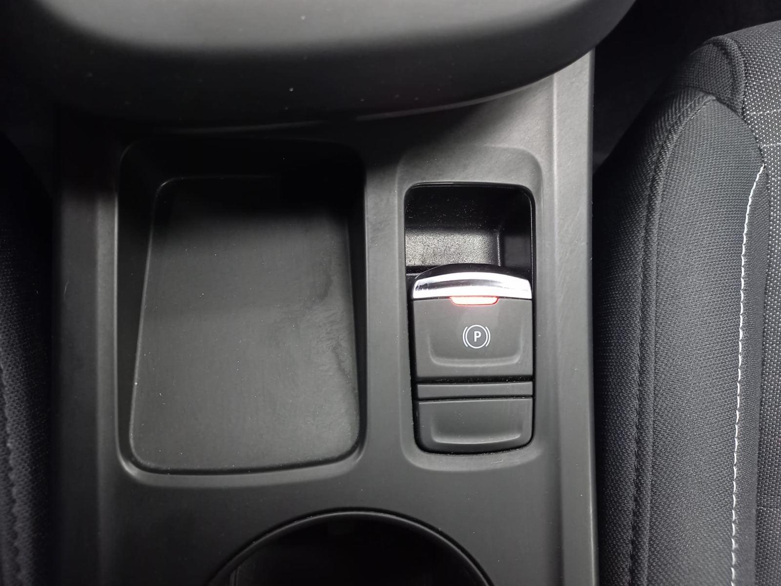 RENAULT ARKANA Business 1.6 E-TECH Hybrid 145CV BVA6 E6 32