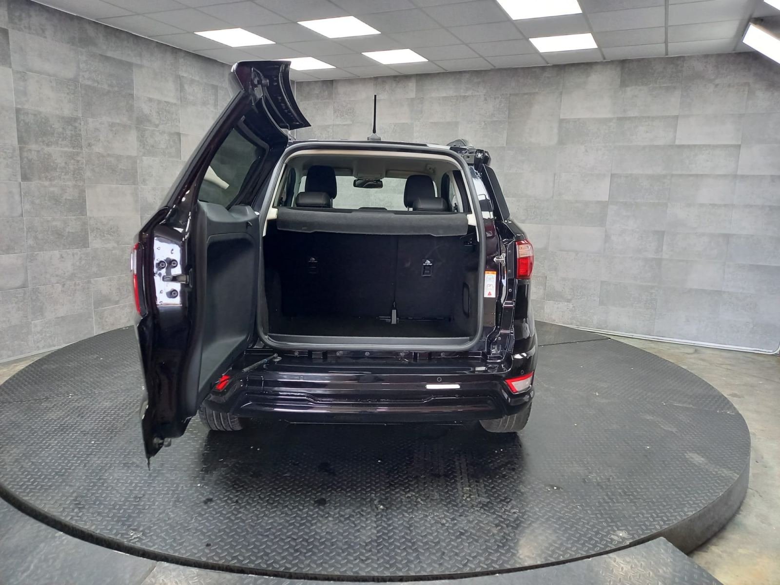FORD ECOSPORT ST-LINE 1.0 ECOBO 125 CV 12